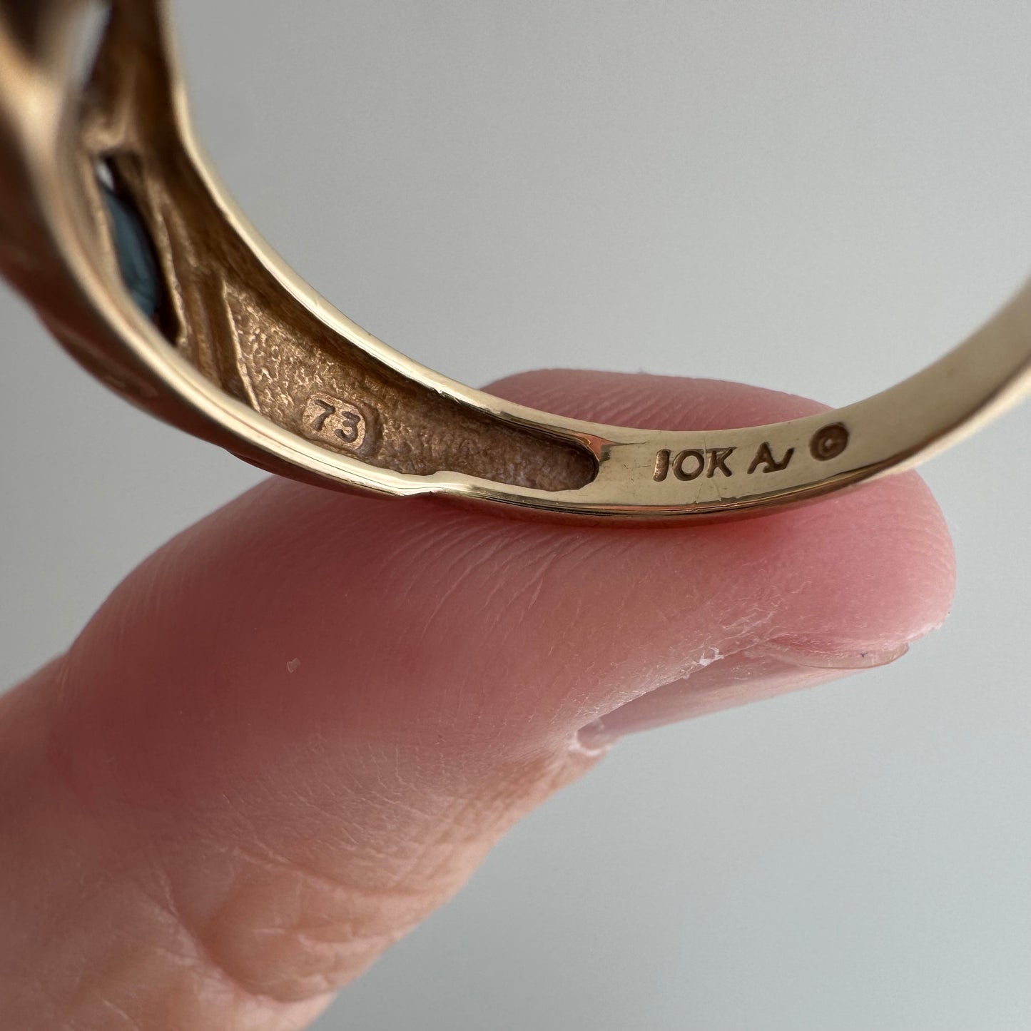 V I N T A G E // blue croissant / 10k and marquis blue sapphire half eternity domed croissant band / size 7.25