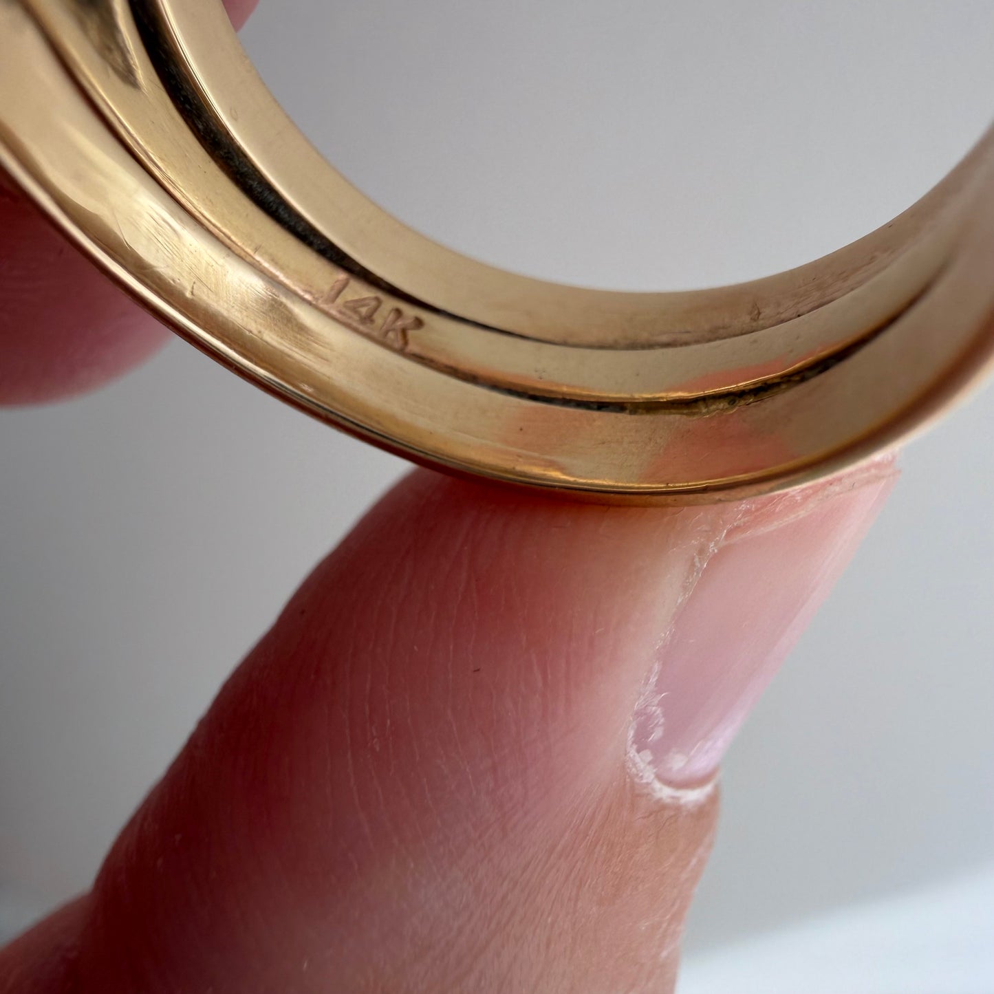 V I N T A G E // opal eye / modernist flush set opal instant stack ring / size 5.25 to 6.25