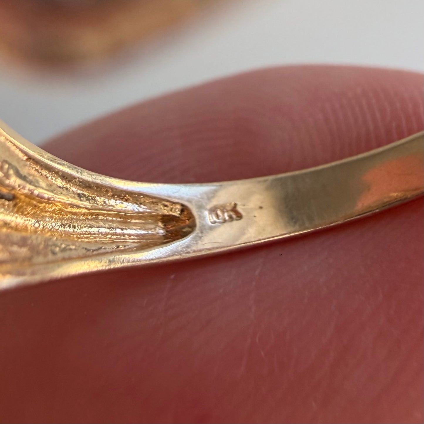 V I N T A G E // sweetest cobras / 10k double snake band with topaz and diamonds / size 7.25