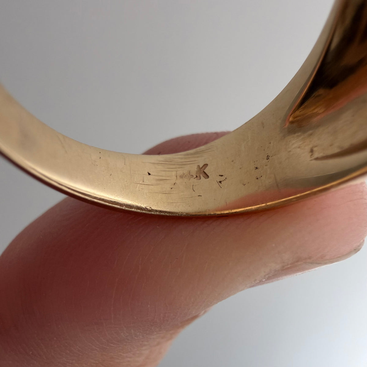 V I N T A G E // la luna / two tone 14k diamond cluster signet / size 7