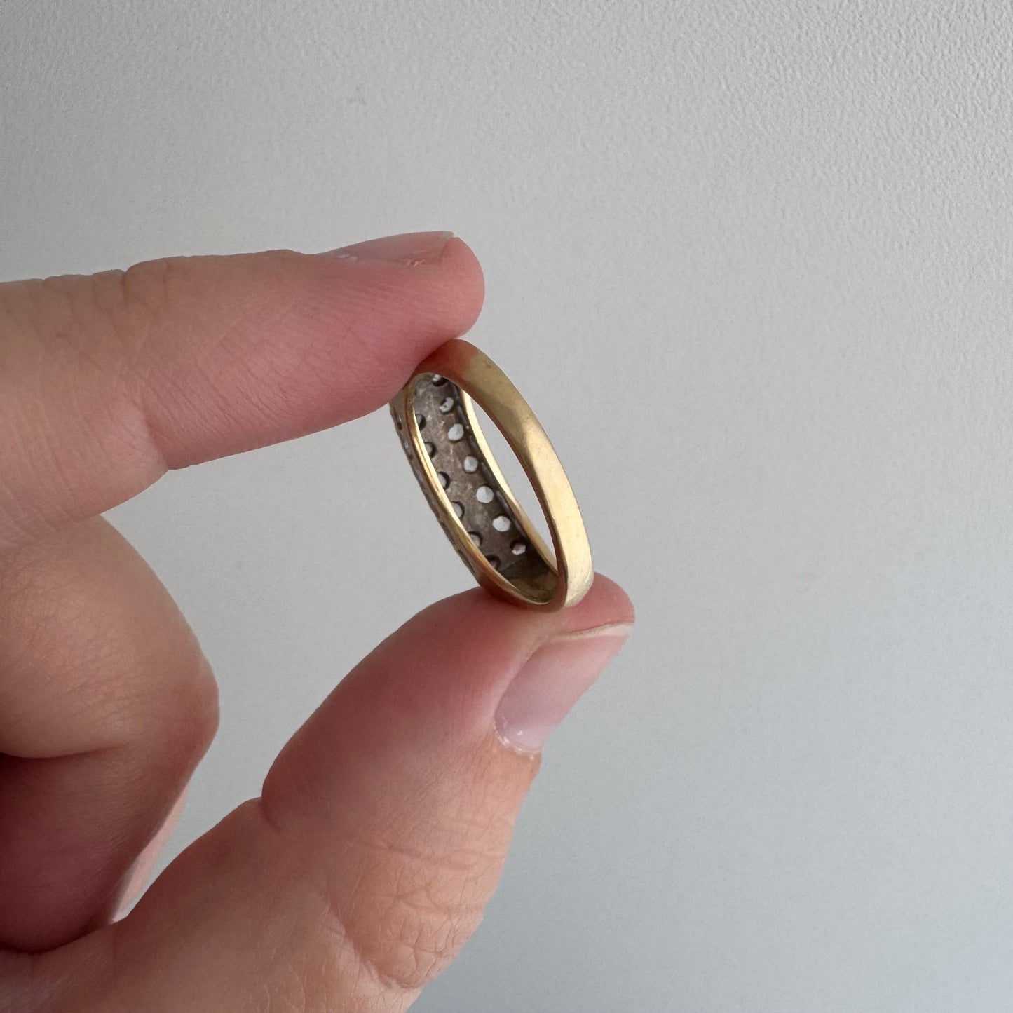 V I N T A G E // crystal clear / 14k yellow pave clear quartz double row stacking band / size 4.75