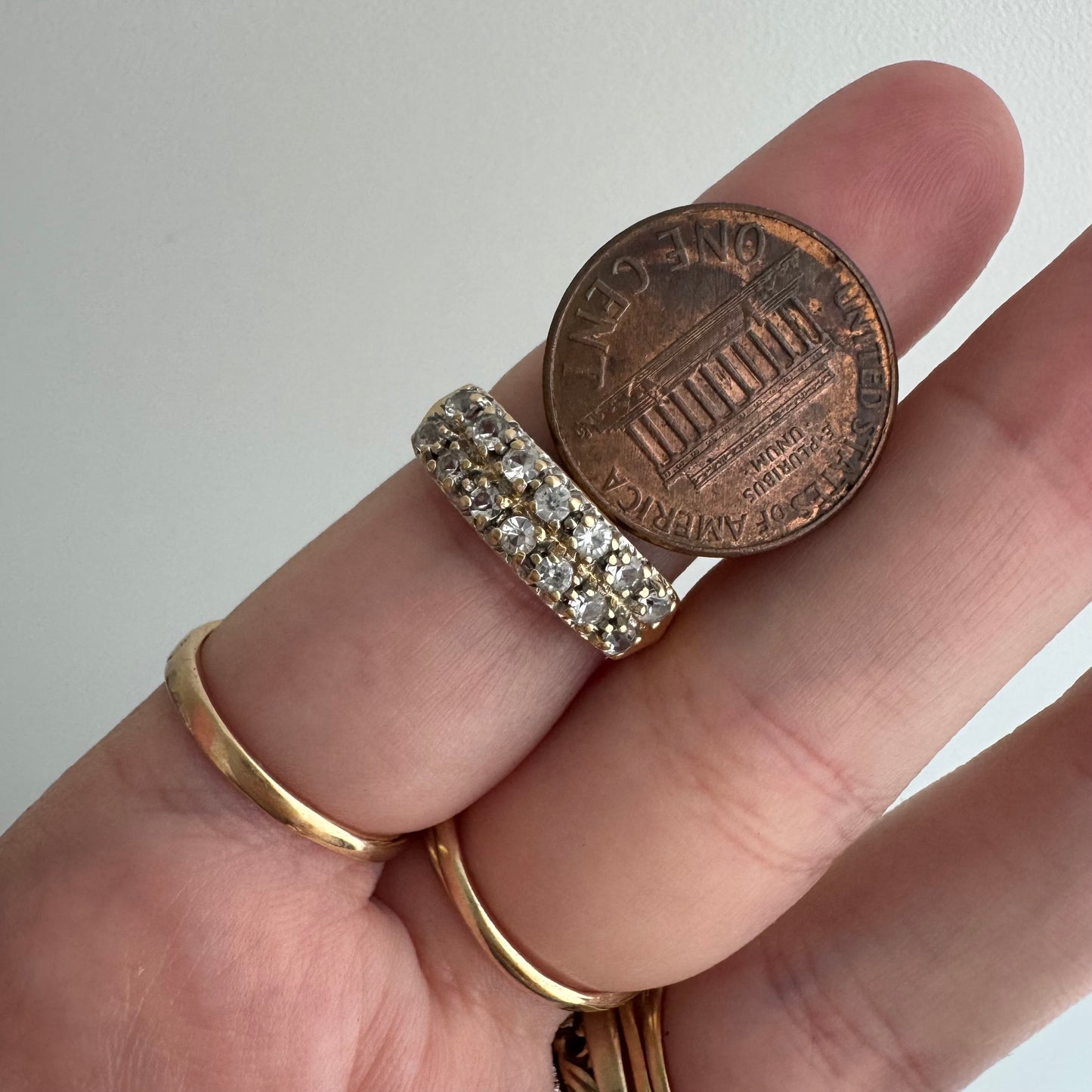 V I N T A G E // crystal clear / 14k yellow pave clear quartz double row stacking band / size 4.75