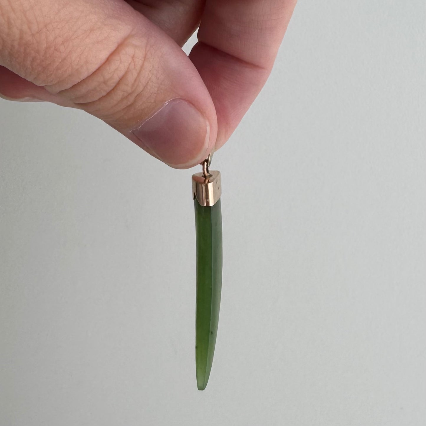 V I N T A G E // enviable green tusk / 14k and green jade tusk or talon / a statement pendant