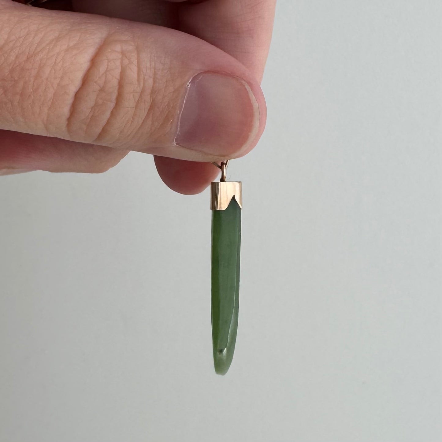 V I N T A G E // enviable green tusk / 14k and green jade tusk or talon / a statement pendant