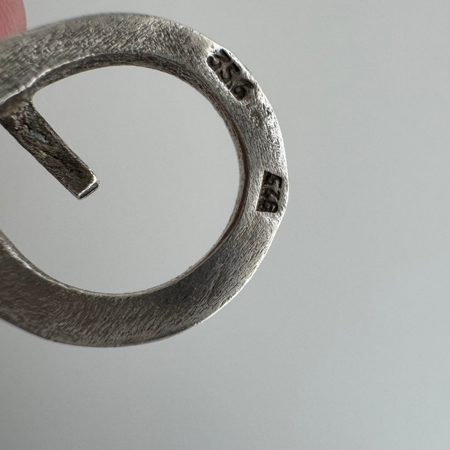 V I N T A G E // infinite nails / sterling silver figure eight horseshoe nail link bracelet / ~7.5", 44.1g