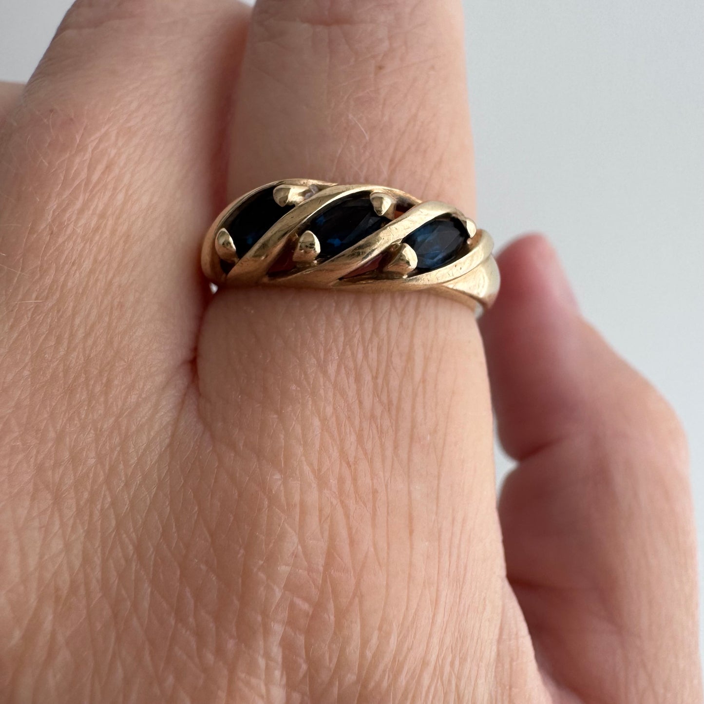 V I N T A G E // blue croissant / 10k and marquis blue sapphire half eternity domed croissant band / size 7.25