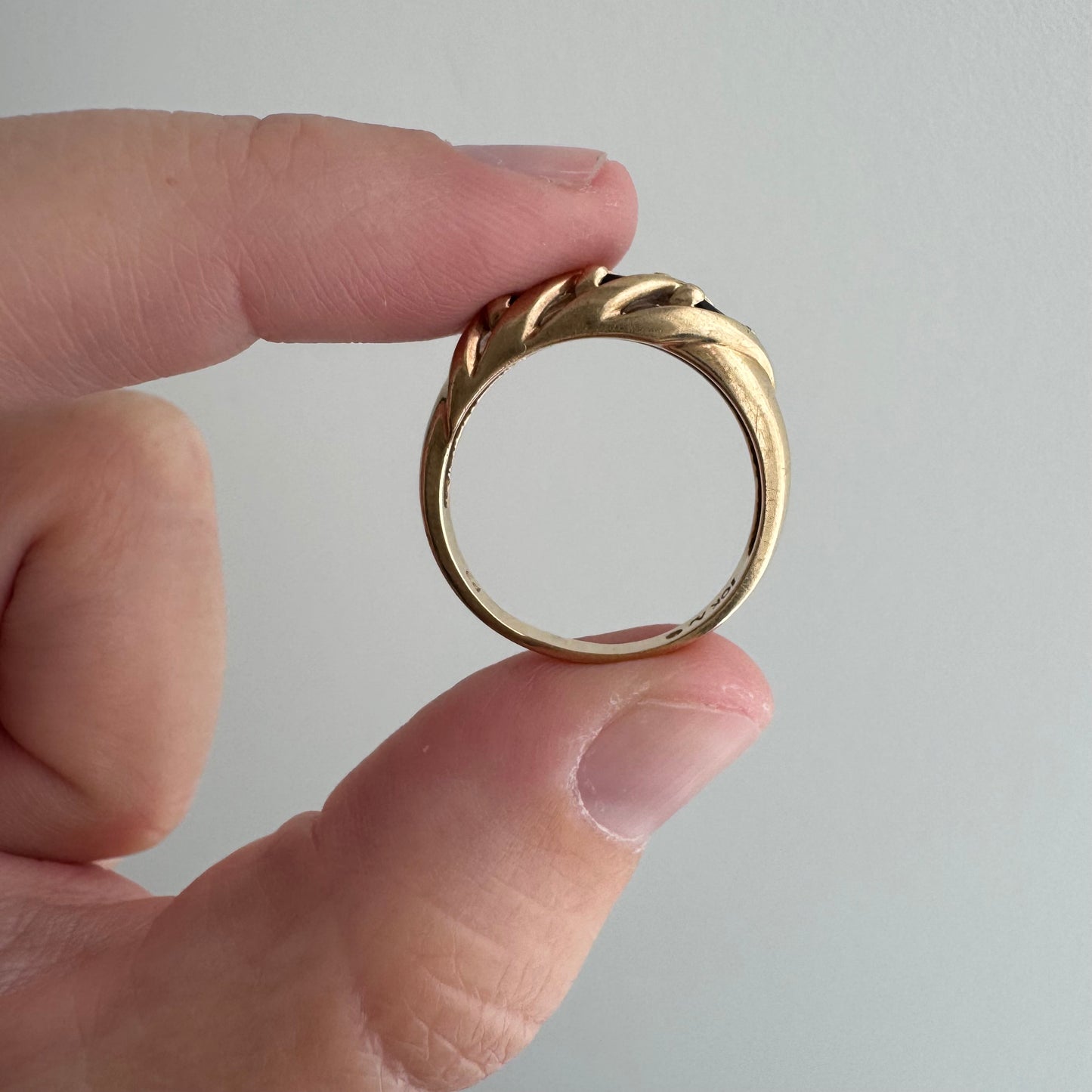 V I N T A G E // blue croissant / 10k and marquis blue sapphire half eternity domed croissant band / size 7.25