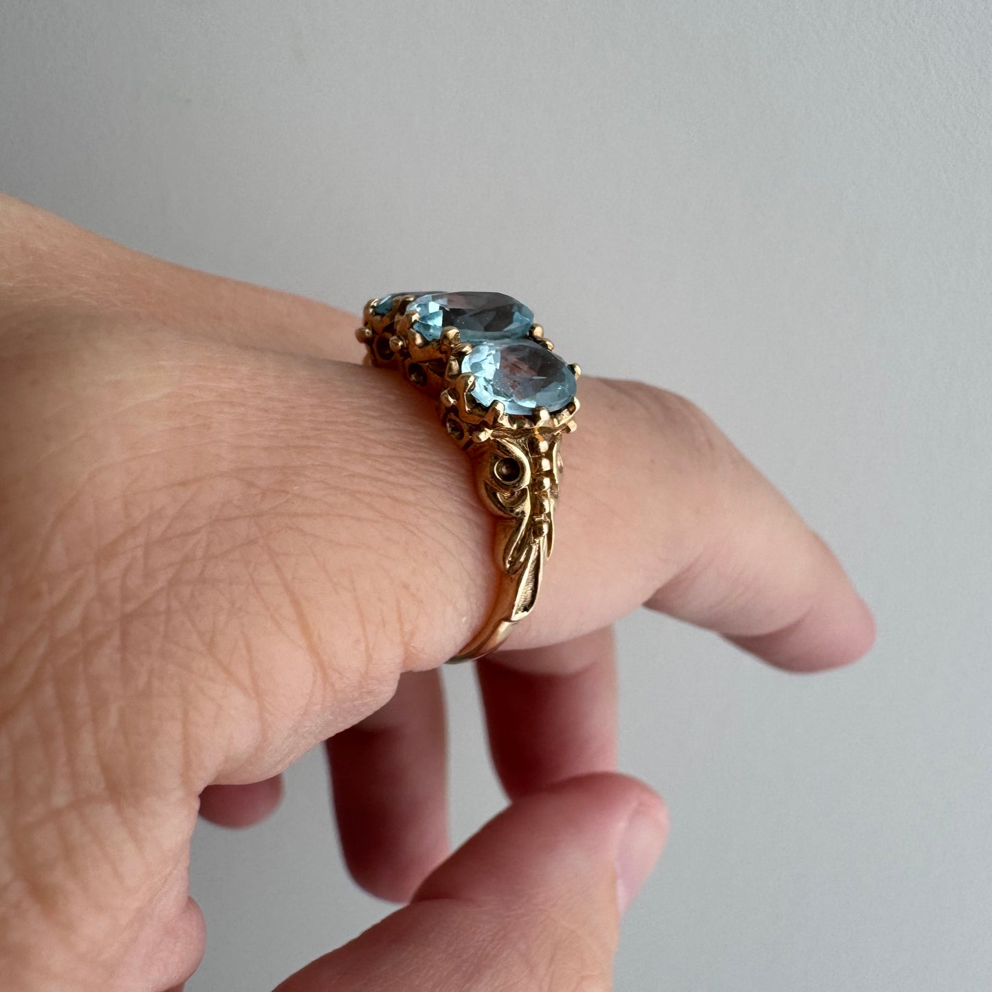 V I N T A G E // blue trilogy / 9k and blue spinel whimsical trilogy ring / size 6.75