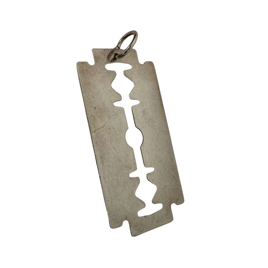 V I N T A G E // razor's edge / sterling silver razor blade shape / a pendant