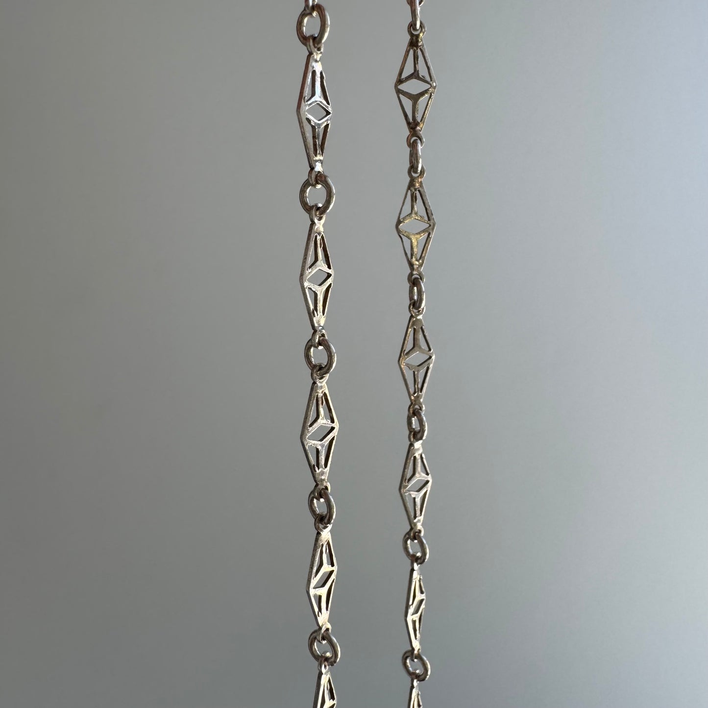 V I N T A G E // string of kites / sterling silver fancy filigree link chain necklace / 23.75", 6g