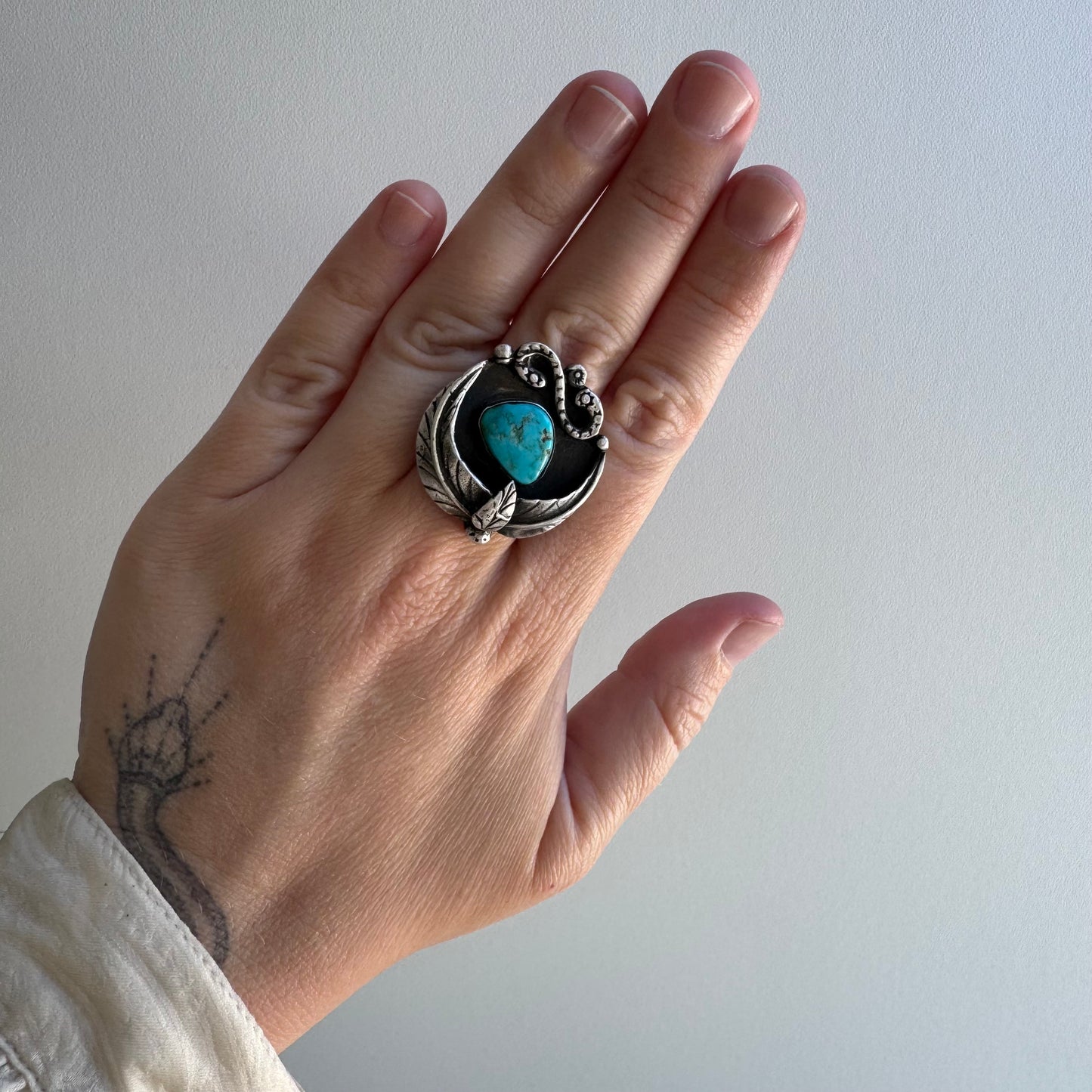 V I N T A G E // infinite change / sterling silver and turquoise statement ring / size 5ish
