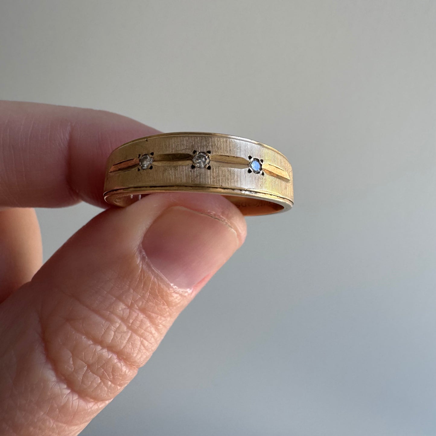 V I N T A G E // subtle stars / 14k and diamond trilogy half eternity tapered wide band / size ~8.75