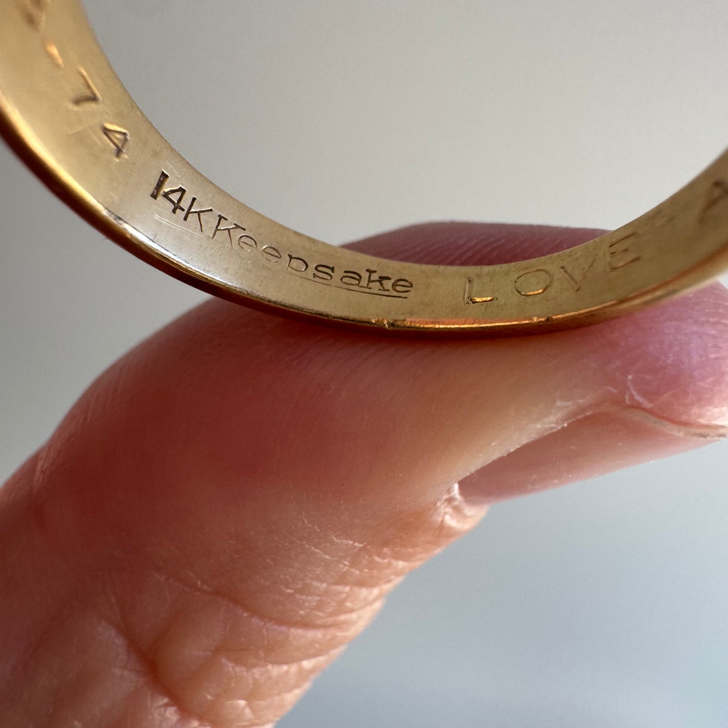 V I N T A G E // subtle stars / 14k and diamond trilogy half eternity tapered wide band / size ~8.75