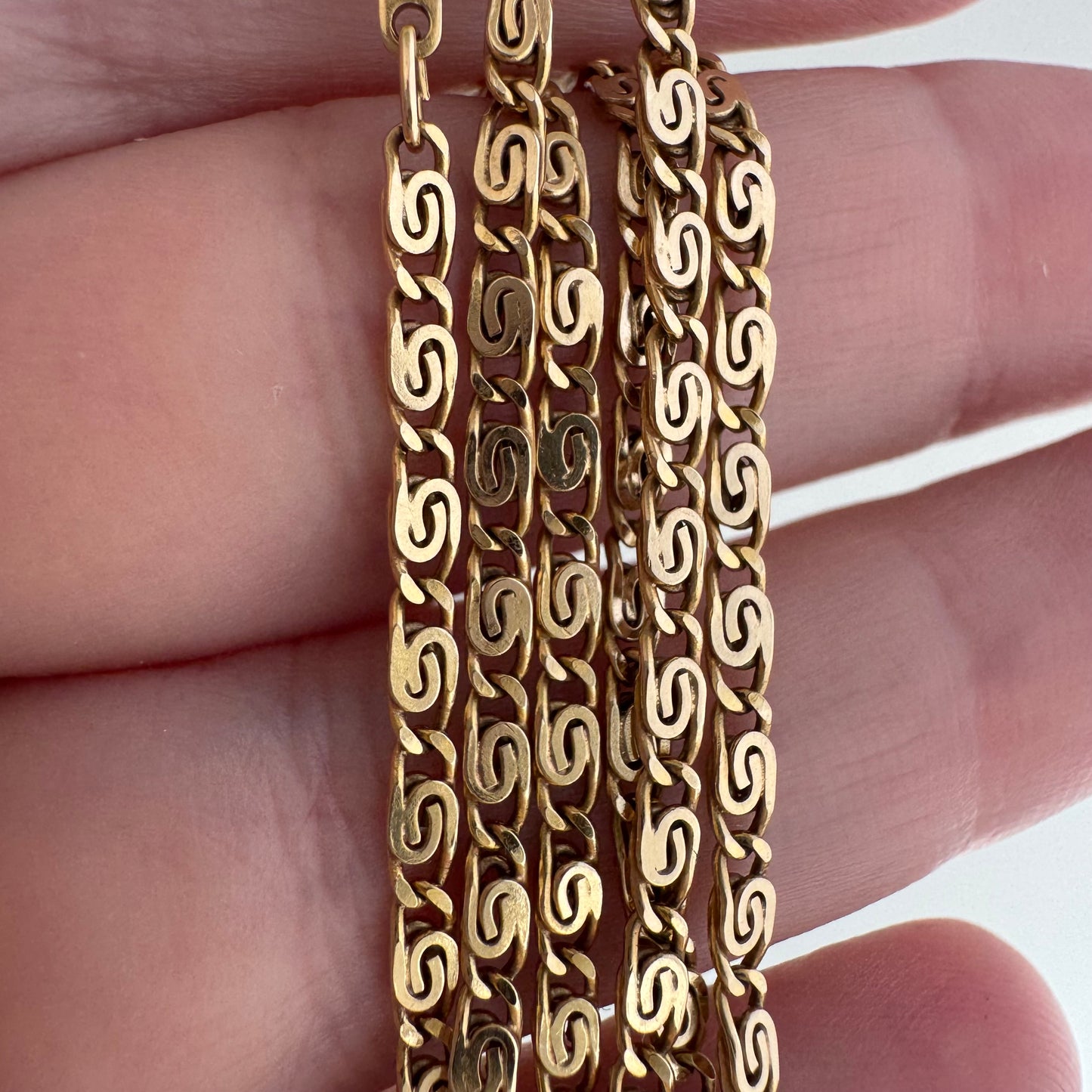 V I N T A G E // spiraling / 14k yellow gold spiral chain and charm holder / 18.25", 7g