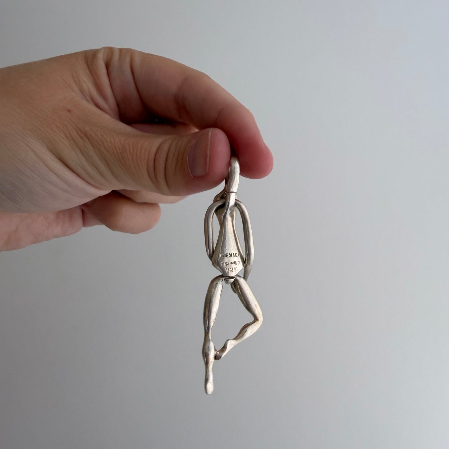 LIKE A LIVE // dynamic dancer / sterling silver large articulated pendant