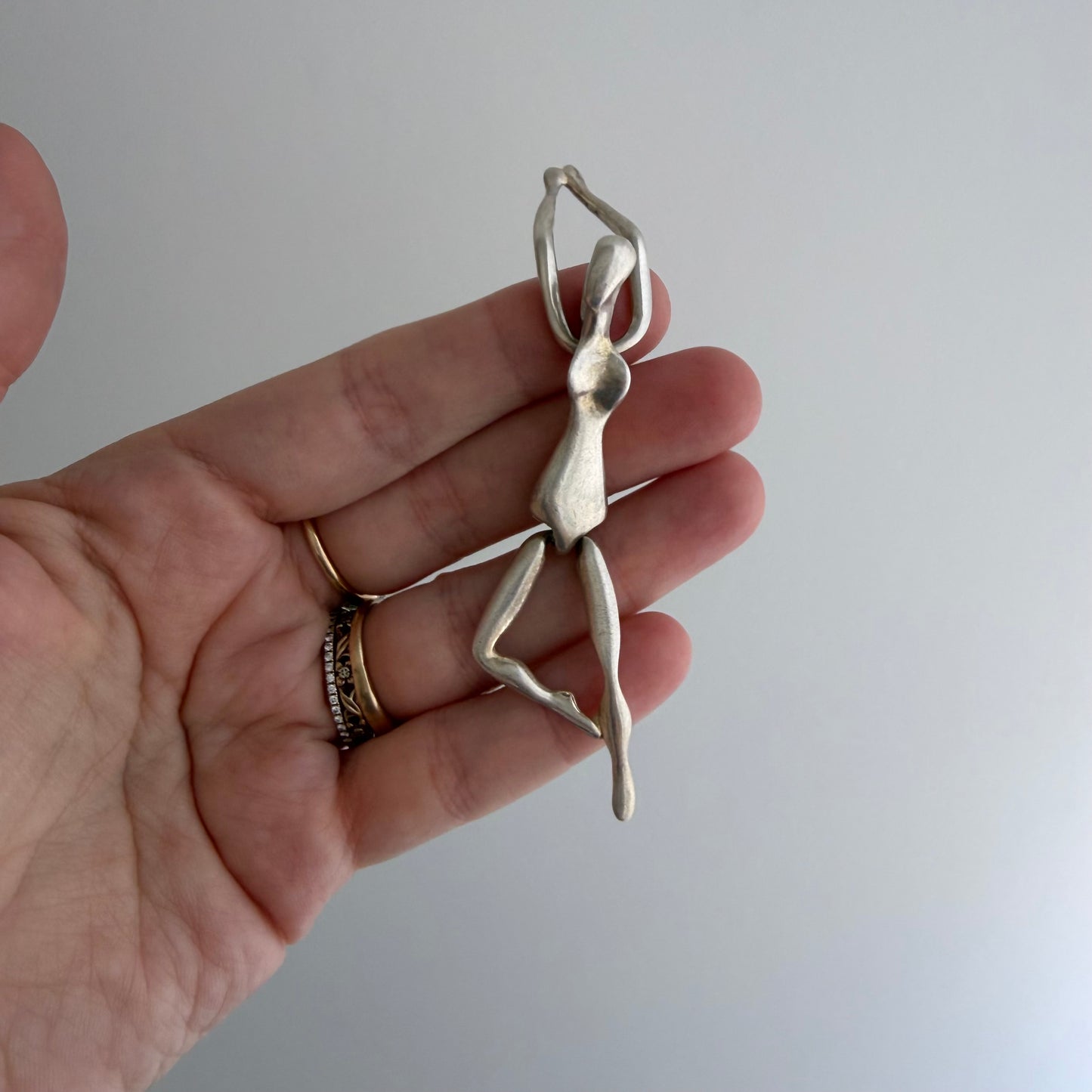 LIKE A LIVE // dynamic dancer / sterling silver large articulated pendant