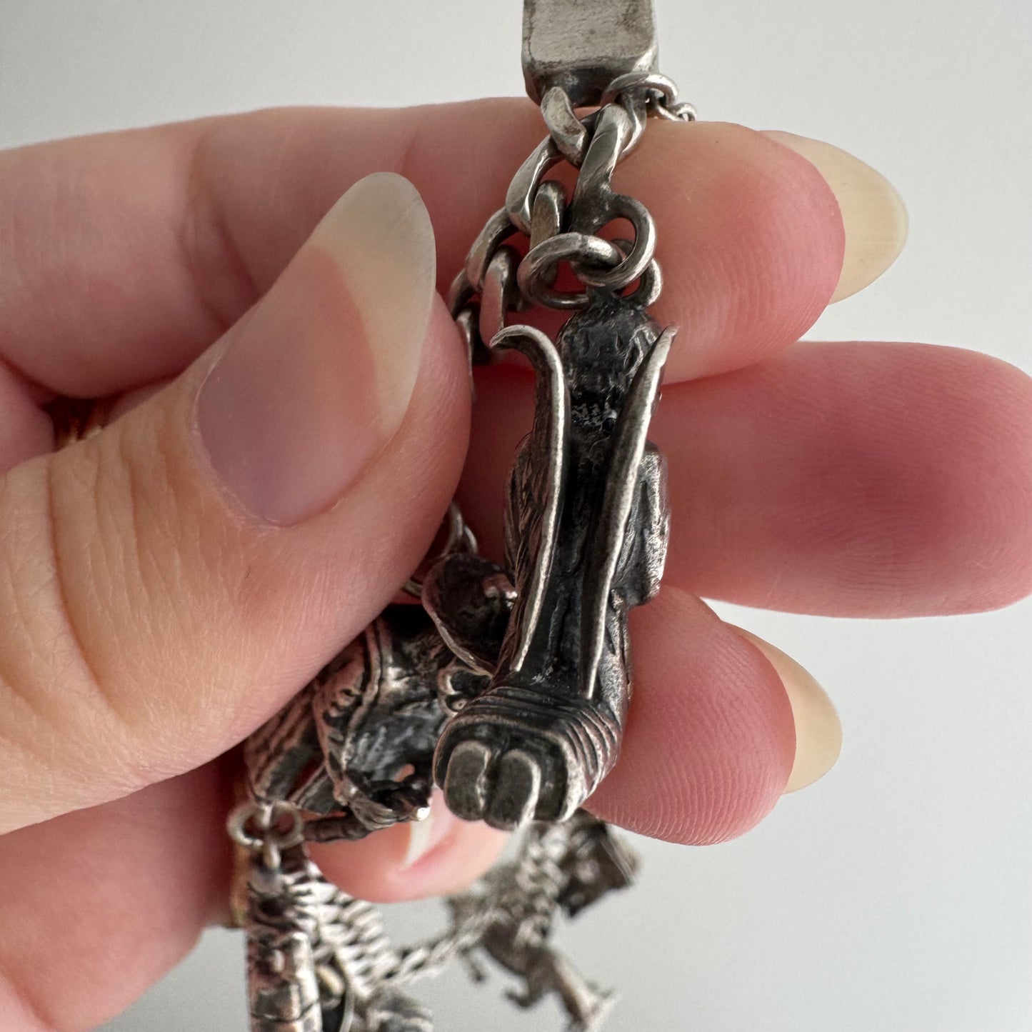 V I N T A G E // many milagros / sterling silver older Mexican charm bracelet / 6.5", 52.3g