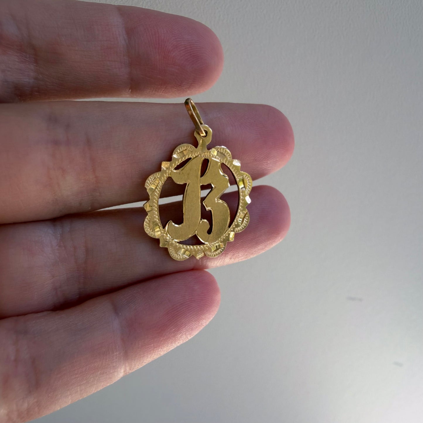 V I N T A G E // lucky 13 / 12k marked 14k yellow gold lucky talisman / a pendant charm