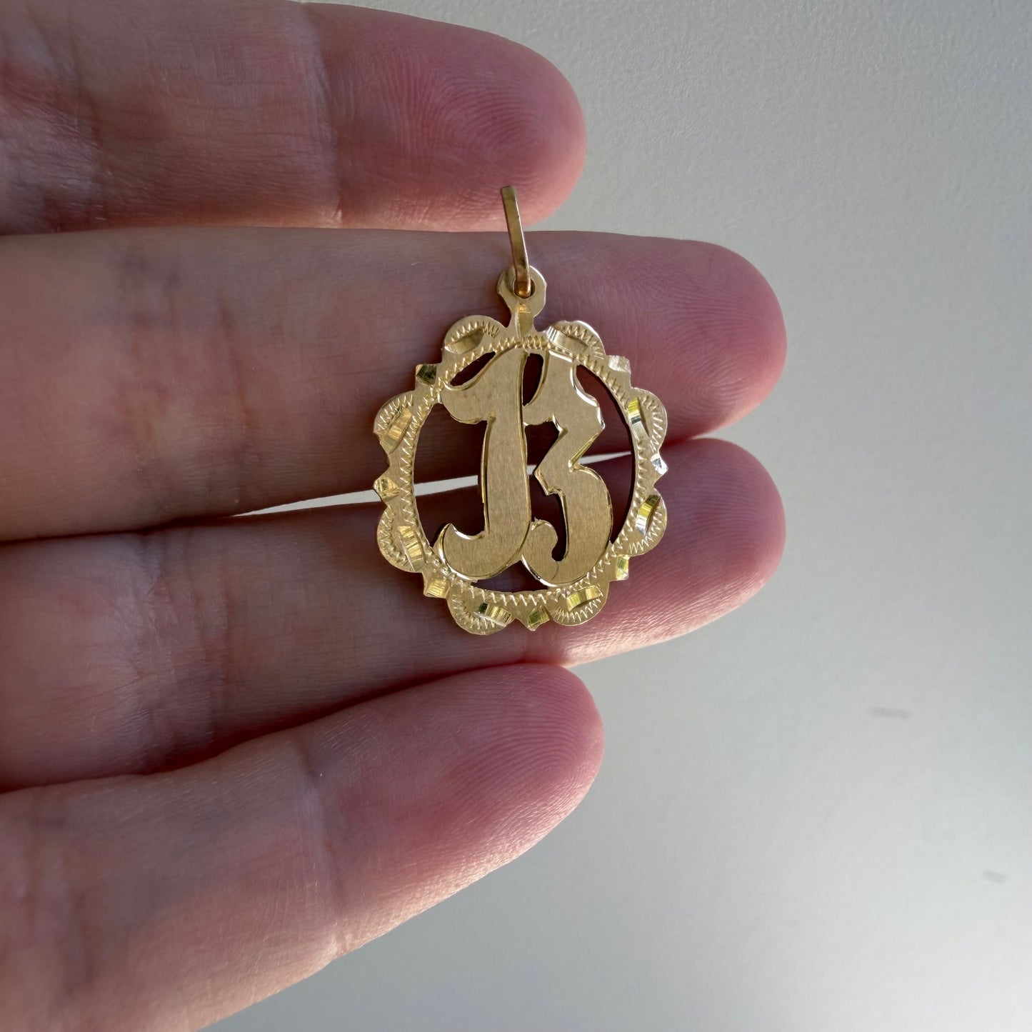 V I N T A G E // lucky 13 / 12k marked 14k yellow gold lucky talisman / a pendant charm
