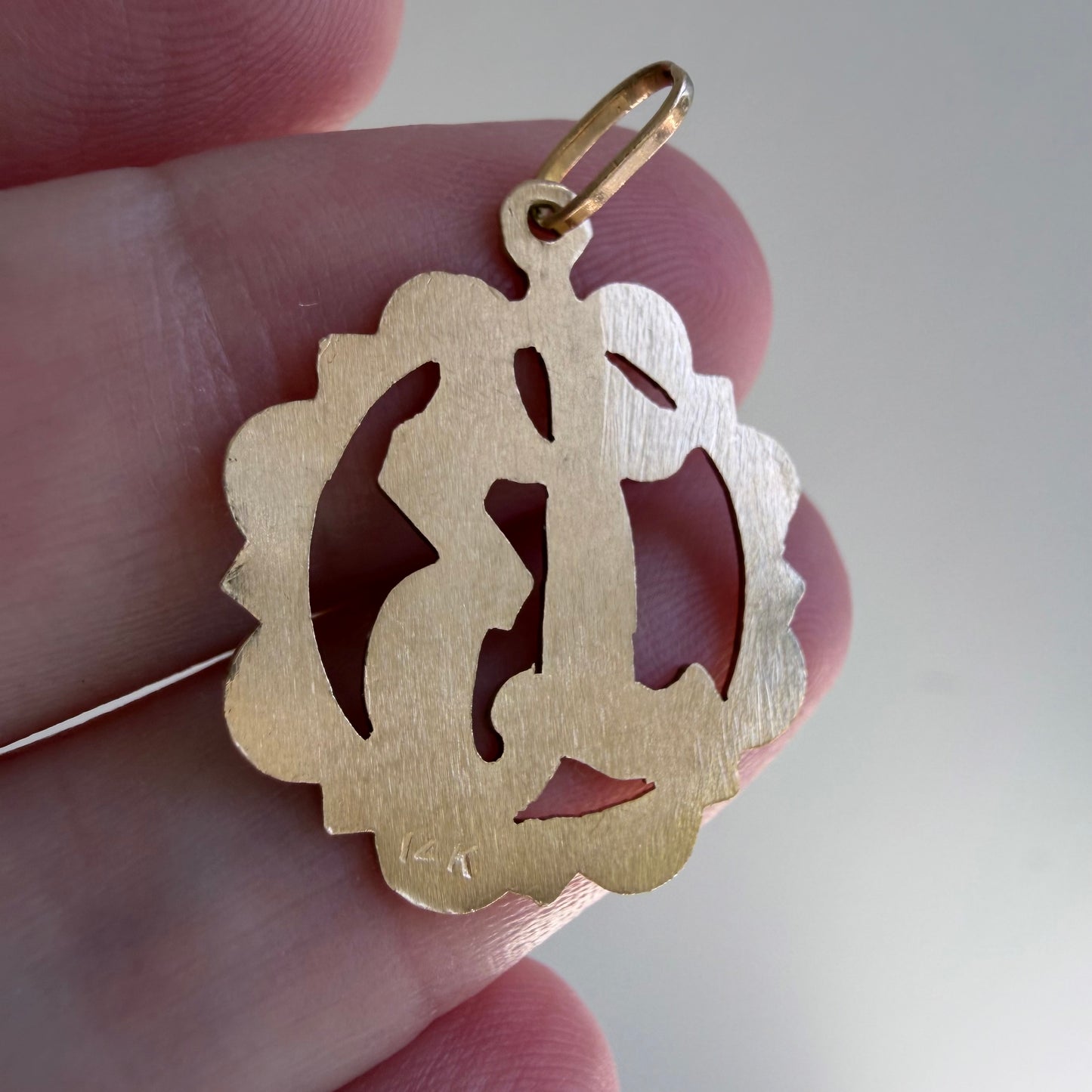 V I N T A G E // lucky 13 / 12k marked 14k yellow gold lucky talisman / a pendant charm