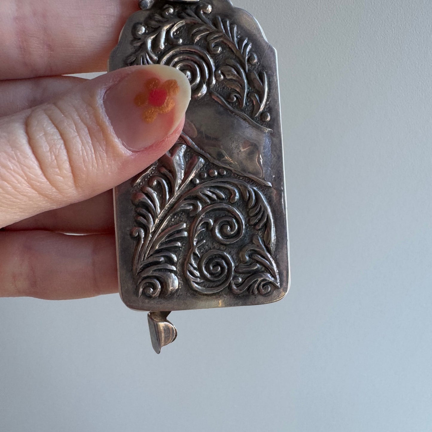 V I N T A G E // make a date / sterling silver and paper calendar / a pendant