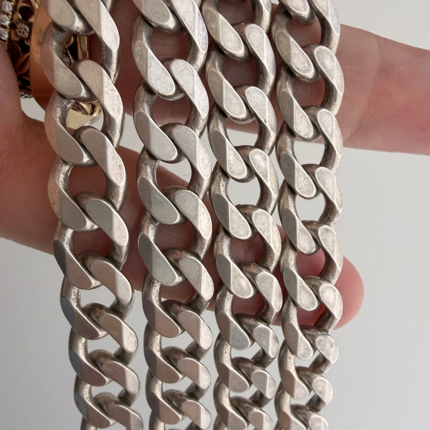 LIKE A LIVE // perfect curb chain / sterling silver chunky heavy flat chain / 30.75", 85g