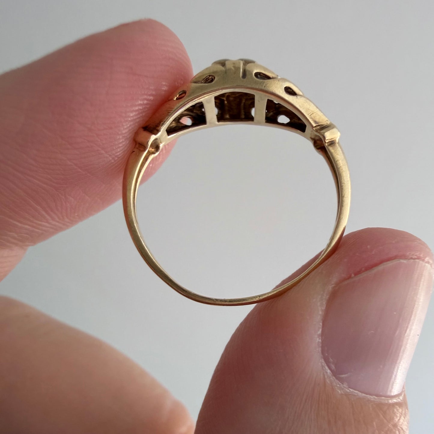 V I N T A G E // late deco bloom / two tone 14k and diamond floral solitaire ring / size 5.25