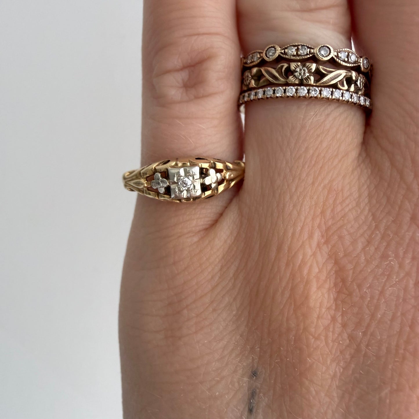 V I N T A G E // late deco bloom / two tone 14k and diamond floral solitaire ring / size 5.25