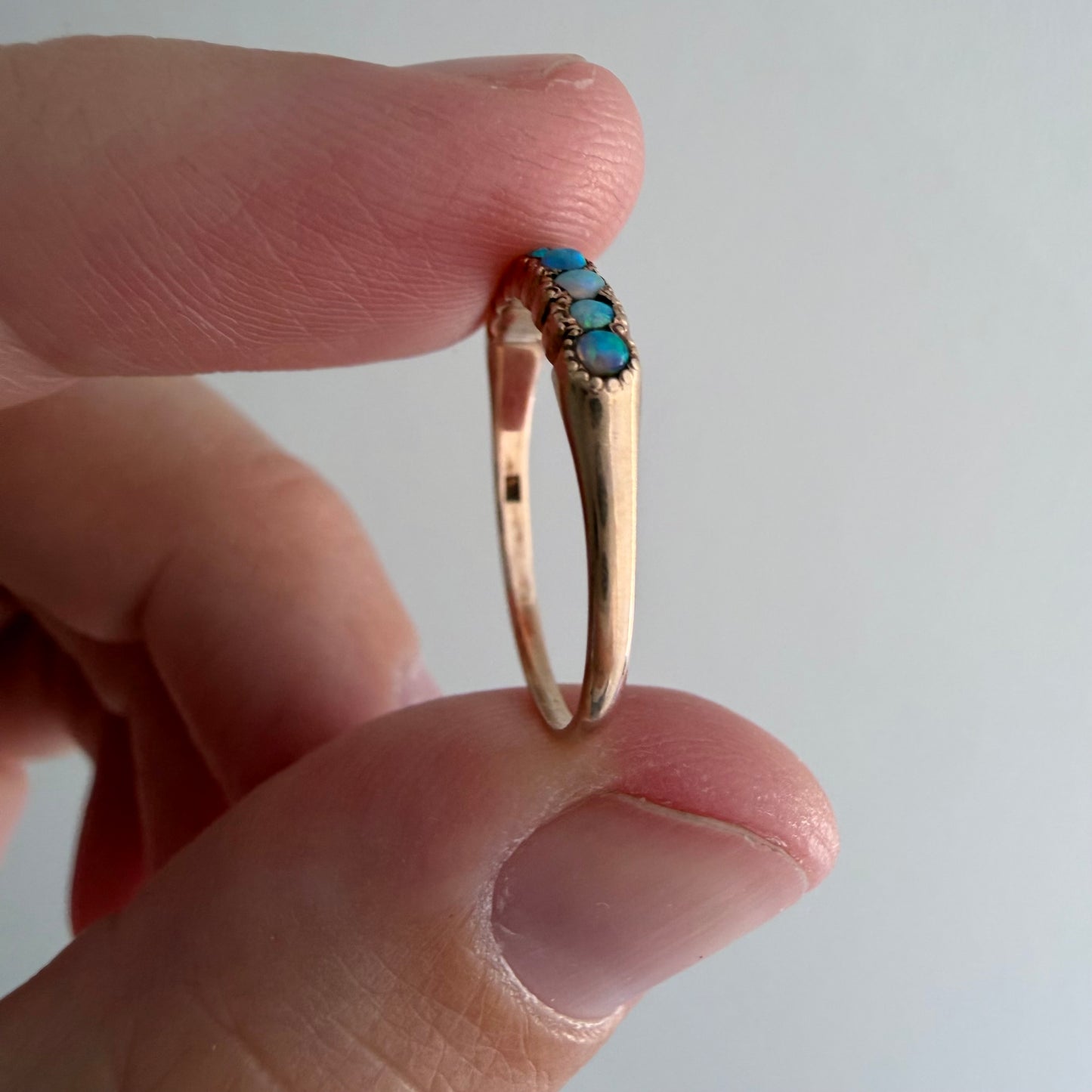 A N T I Q U E // rainbow magic / 10k rose gold band with opals / size 4