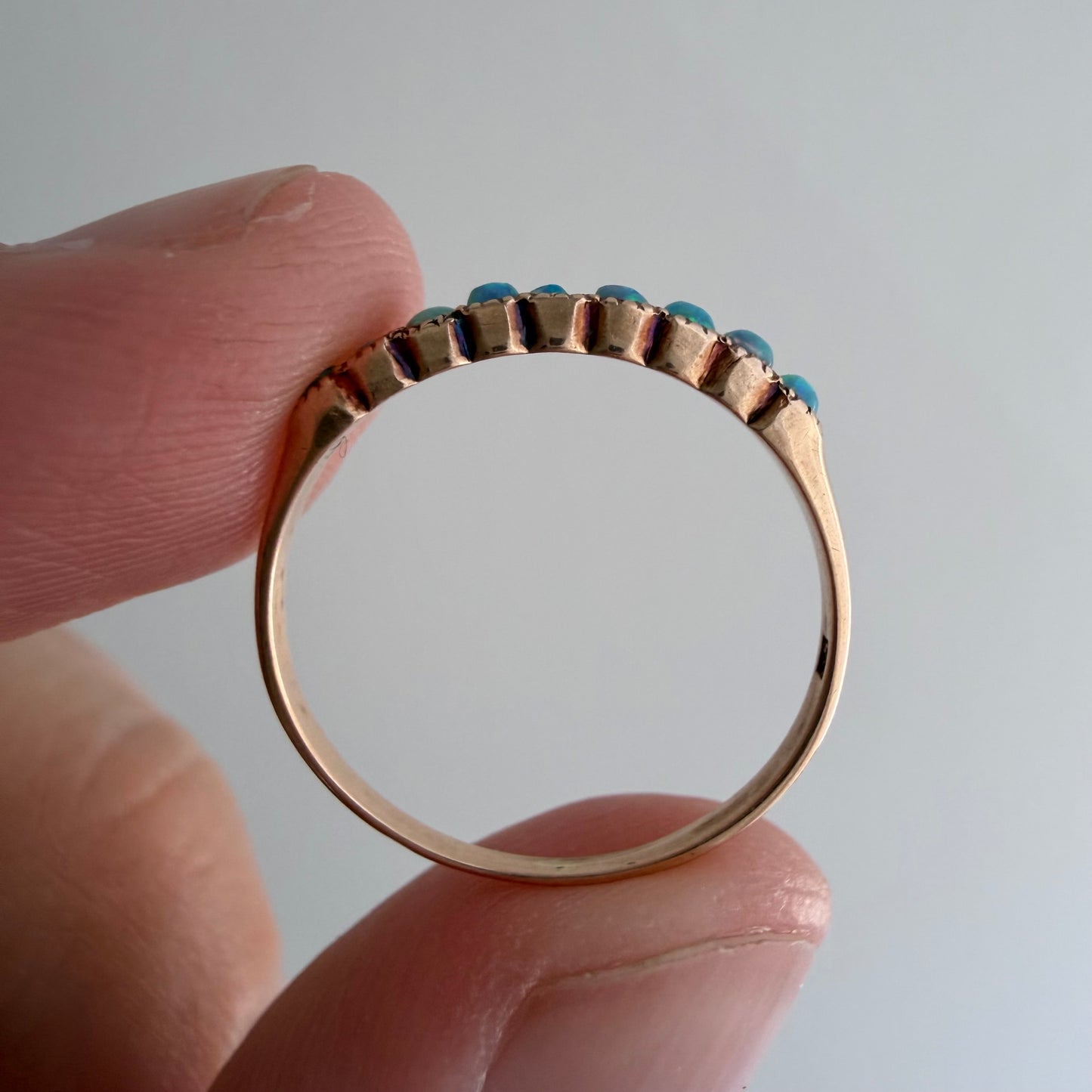 A N T I Q U E // rainbow magic / 10k rose gold band with opals / size 4