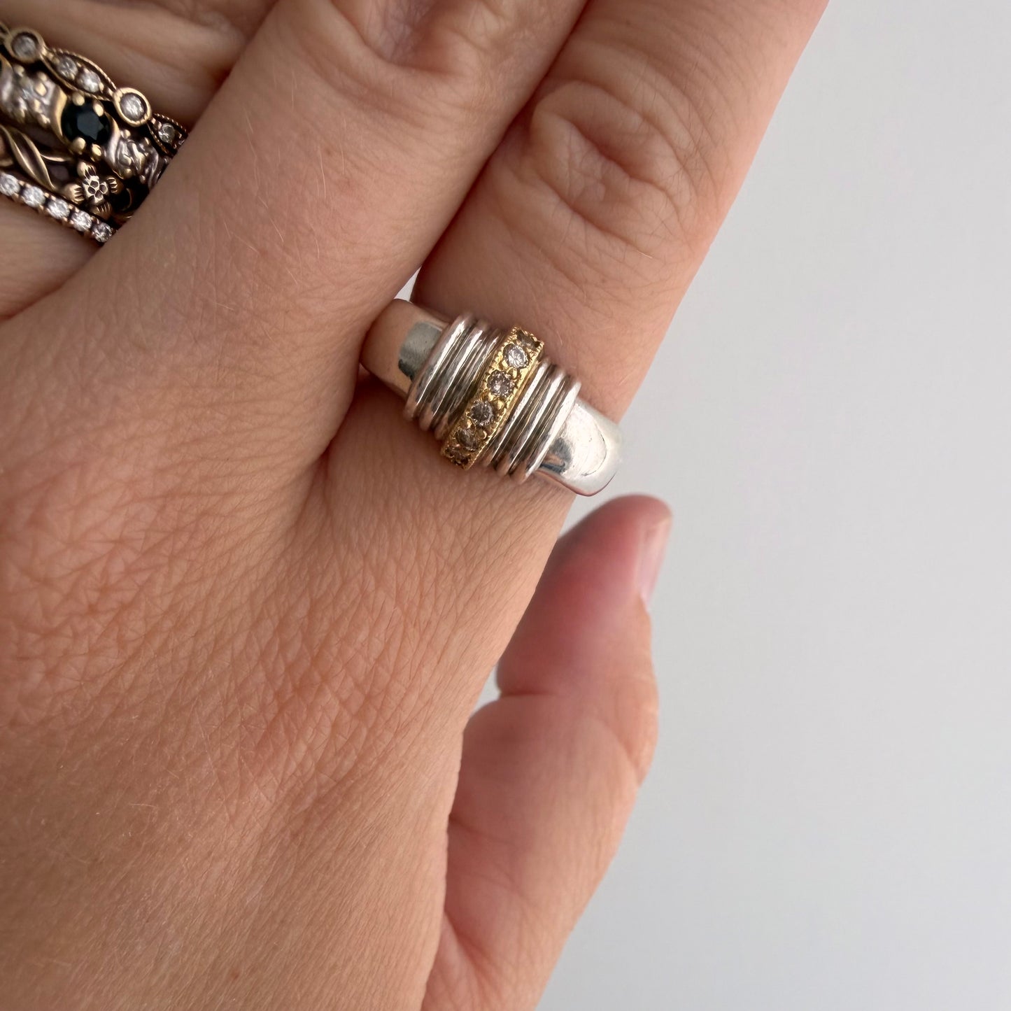 E S T A T E // 1940s lines / sterling silver + 10k + diamond ribbed arch ring / size 6.75