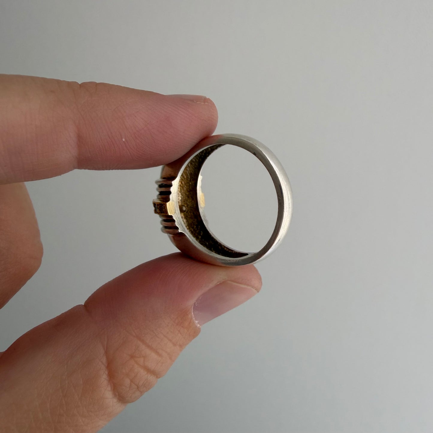 E S T A T E // 1940s lines / sterling silver + 10k + diamond ribbed arch ring / size 6.75