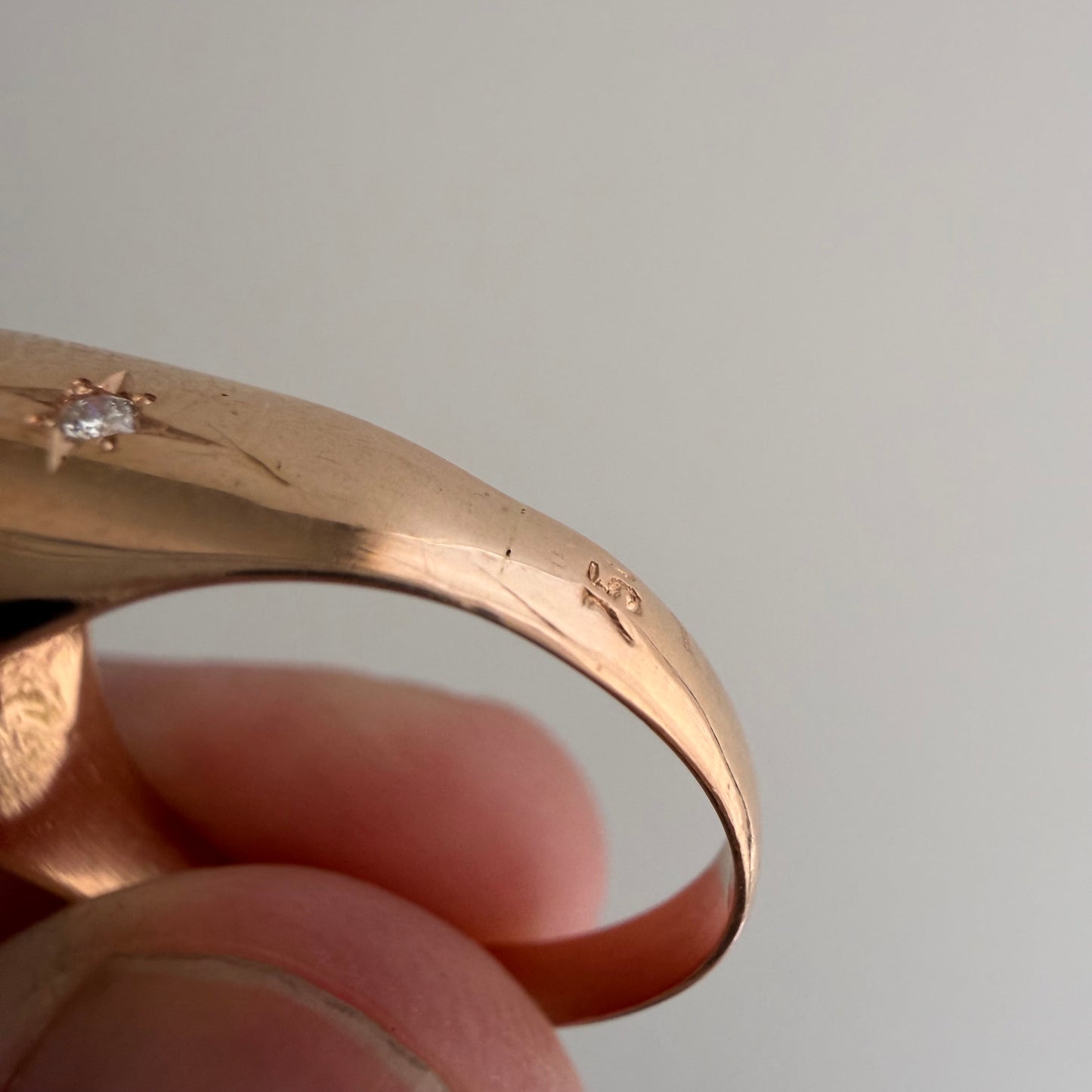 reimagined V I N T A G E // the best witch / 18k rosy yellow gold and diamond round witch signet / size ~6