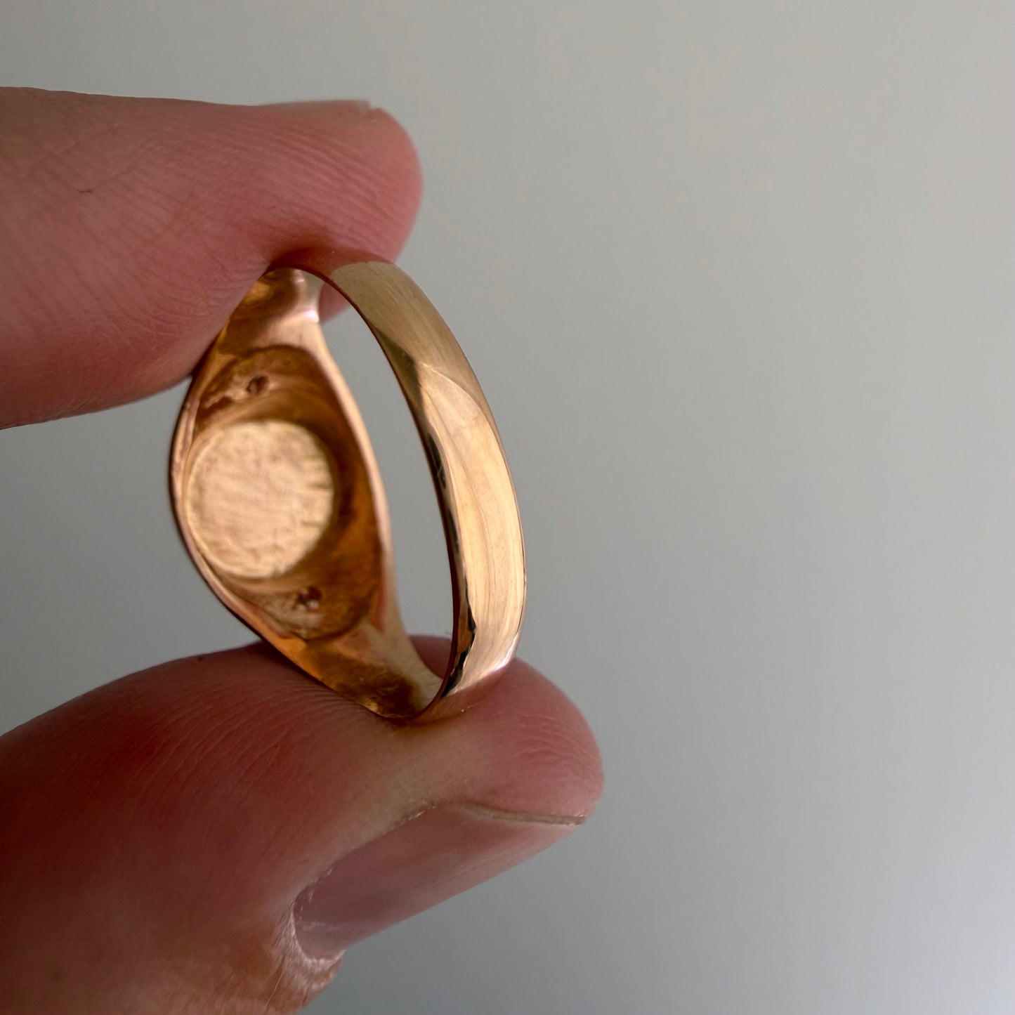 reimagined V I N T A G E // the best witch / 18k rosy yellow gold and diamond round witch signet / size ~6