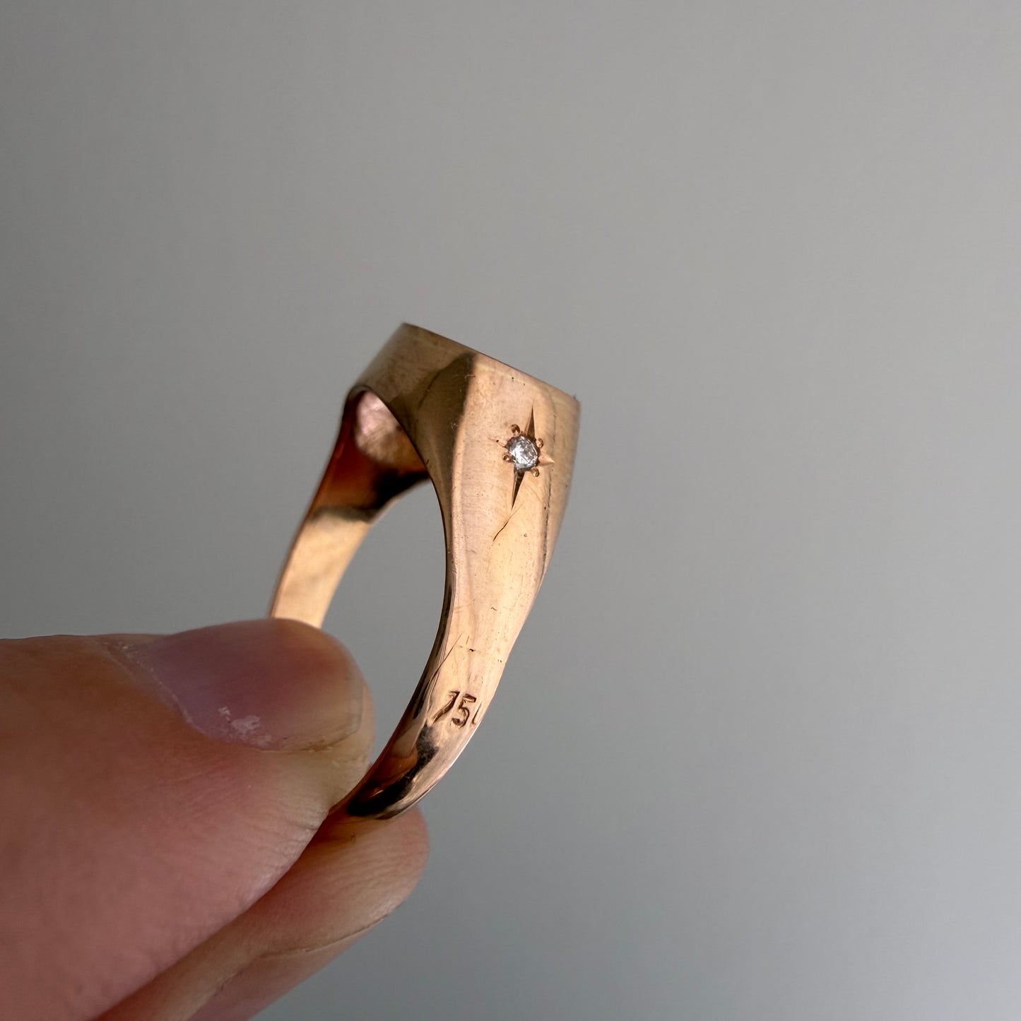 reimagined V I N T A G E // the best witch / 18k rosy yellow gold and diamond round witch signet / size ~6