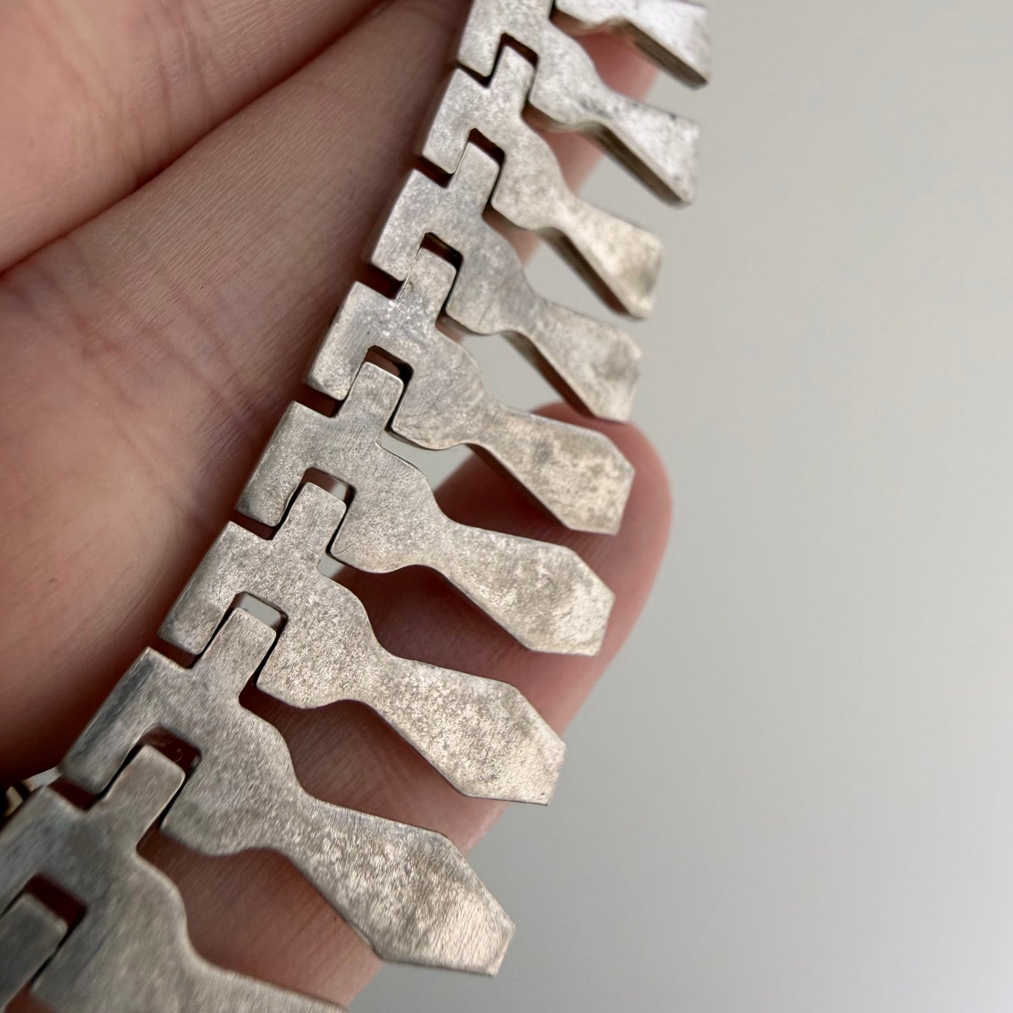 V I N T A G E // like Cleopatra / sterling silver paneled fringe collar necklace / 17", 34.6g