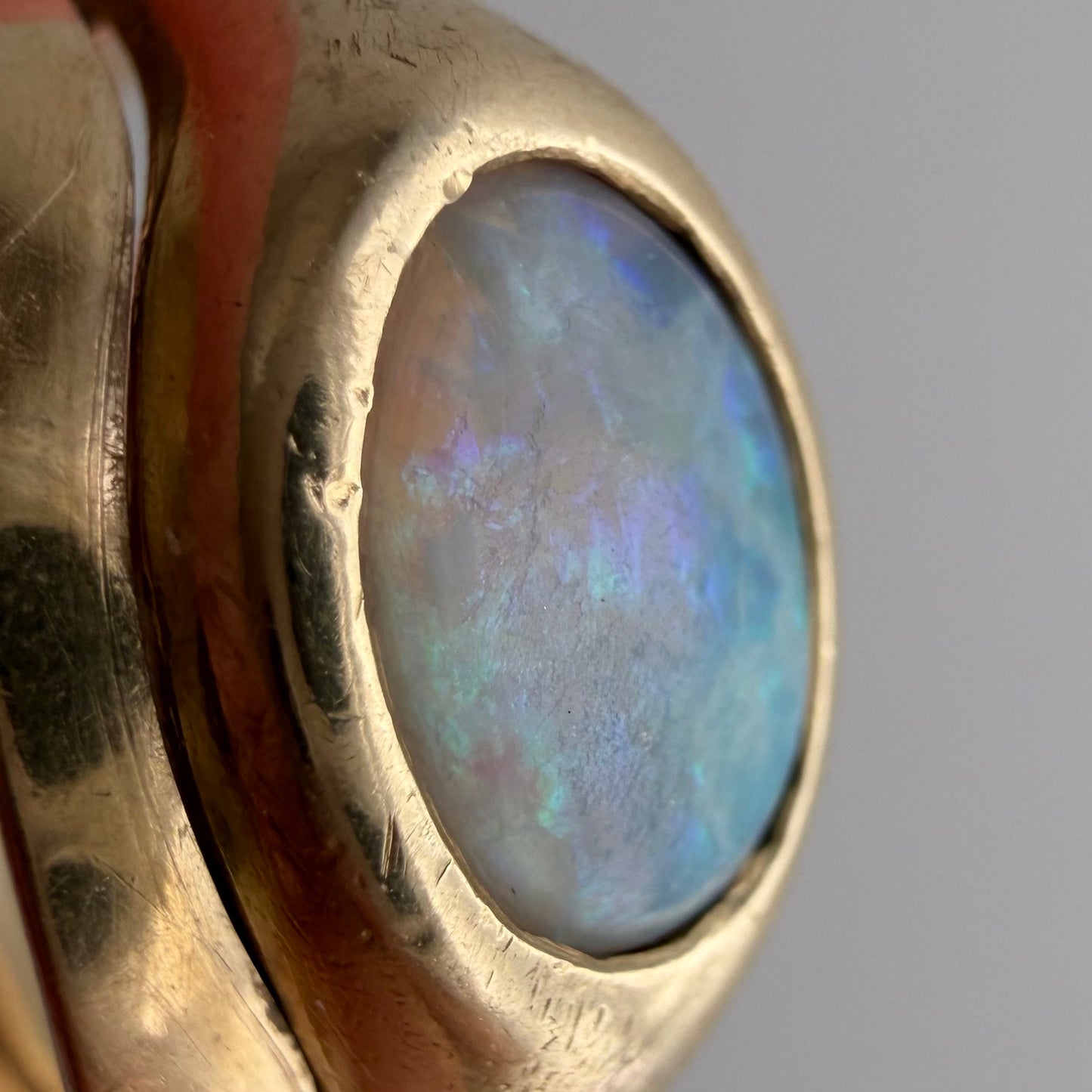 V I N T A G E // opal eye / modernist flush set opal instant stack ring / size 5.25 to 6.25