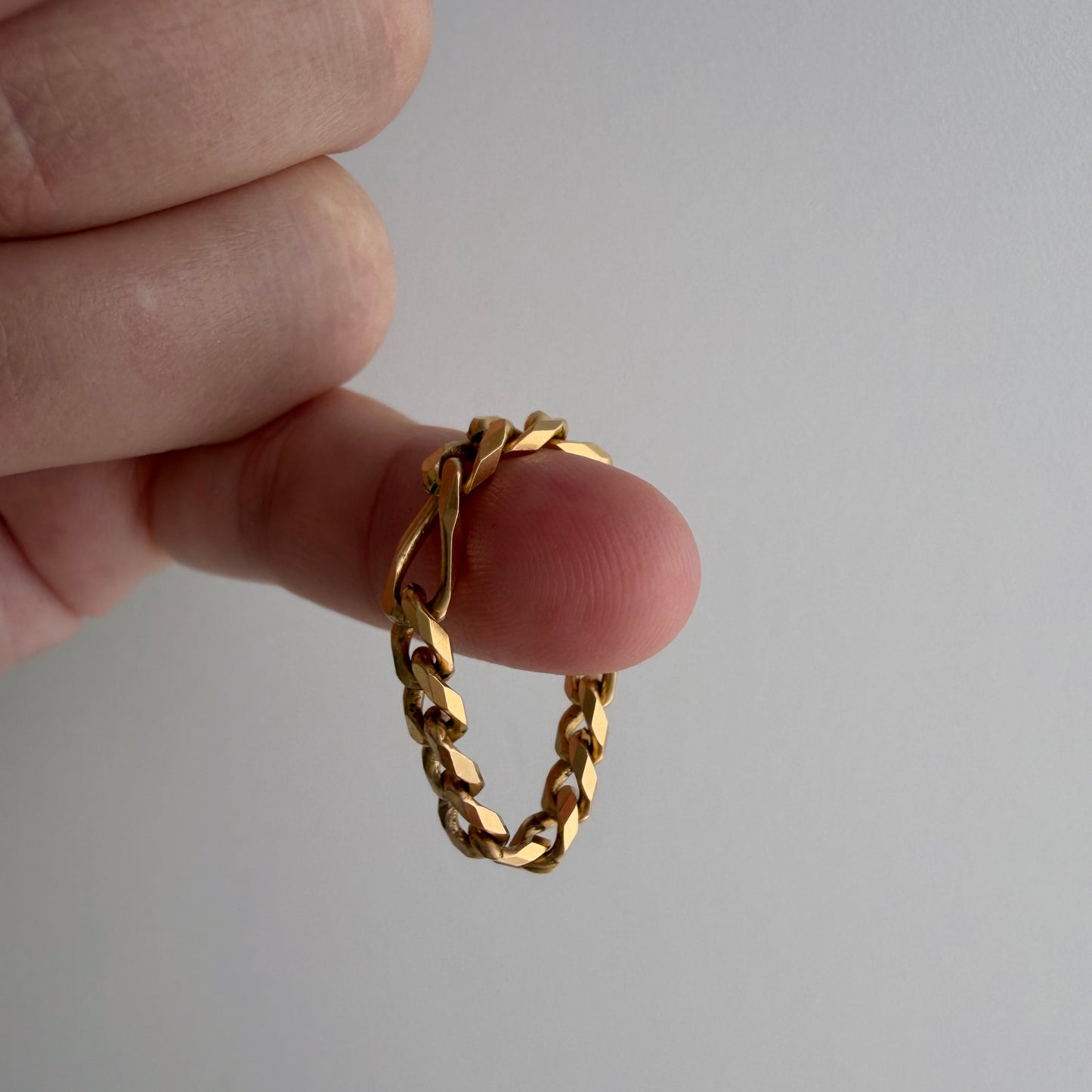 reimagined V I N T A G E // 14k flexible figaro link chain ring / size 6.25