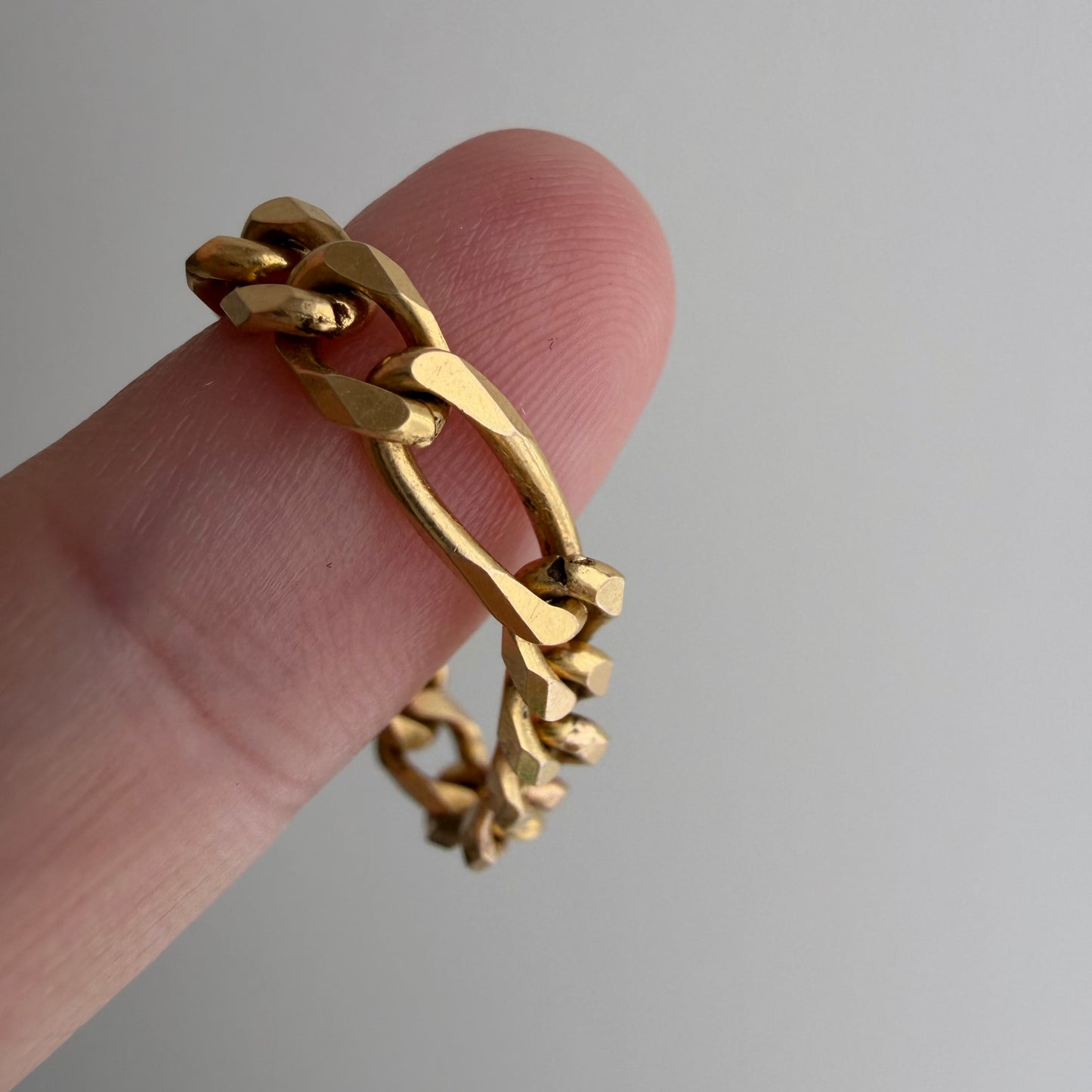 reimagined V I N T A G E // 14k flexible figaro link chain ring / size 6.25