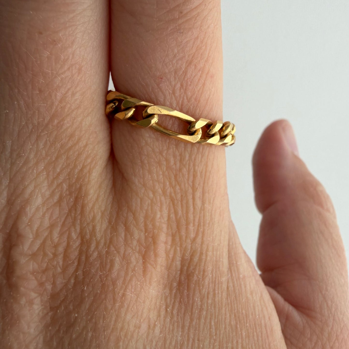 reimagined V I N T A G E // 14k flexible figaro link chain ring / size 10