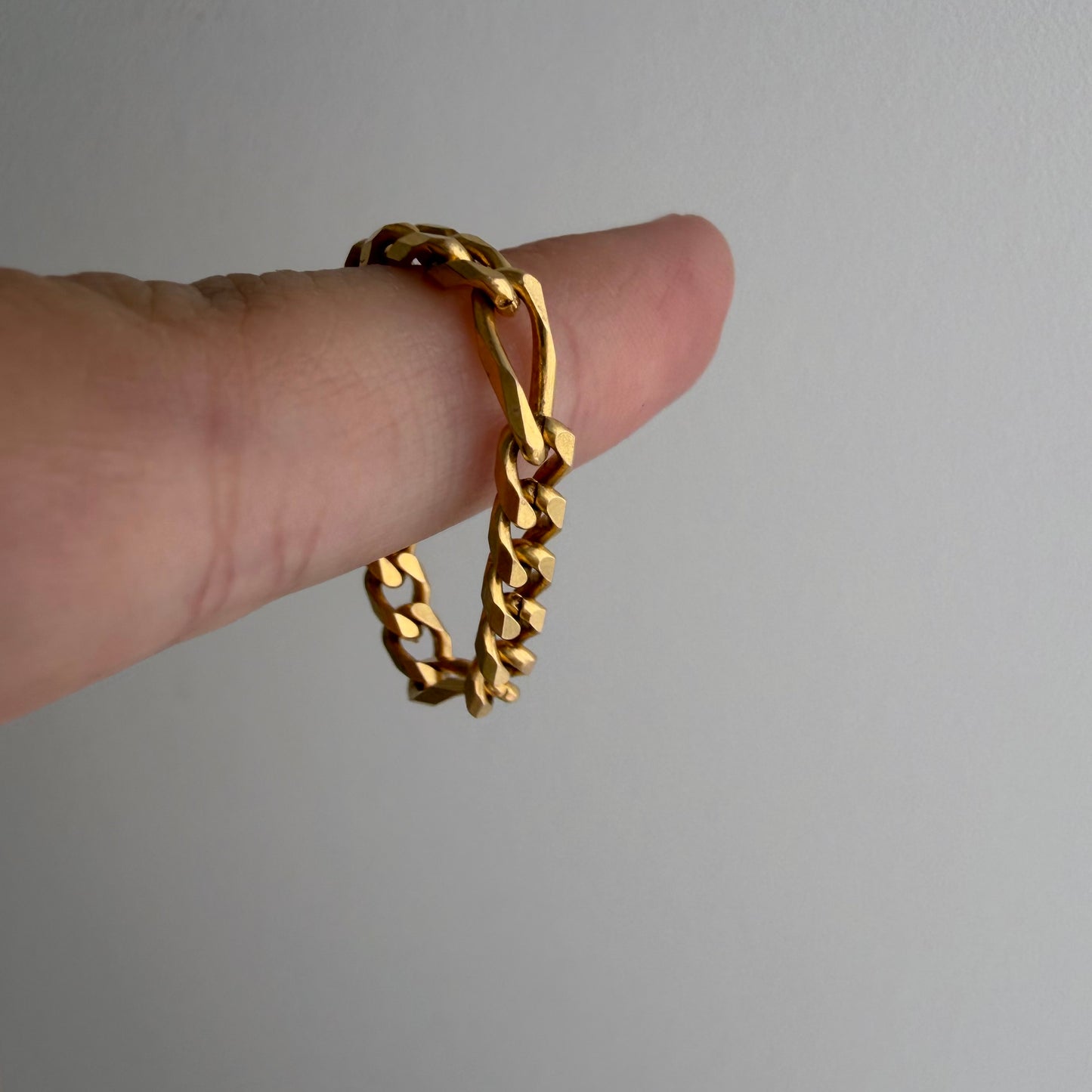 reimagined V I N T A G E // 14k flexible figaro link chain ring / size 10
