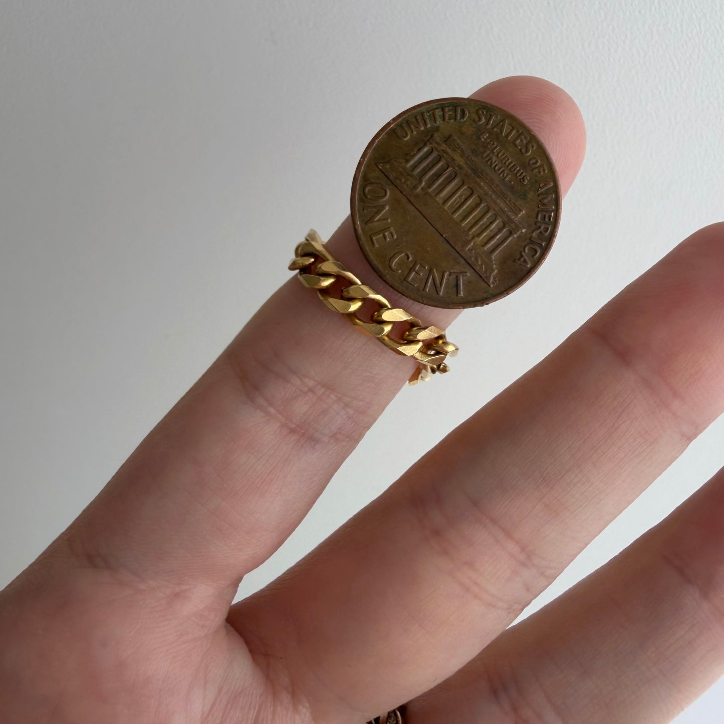 reimagined V I N T A G E // 14k flexible figaro link chain ring / size 6.25