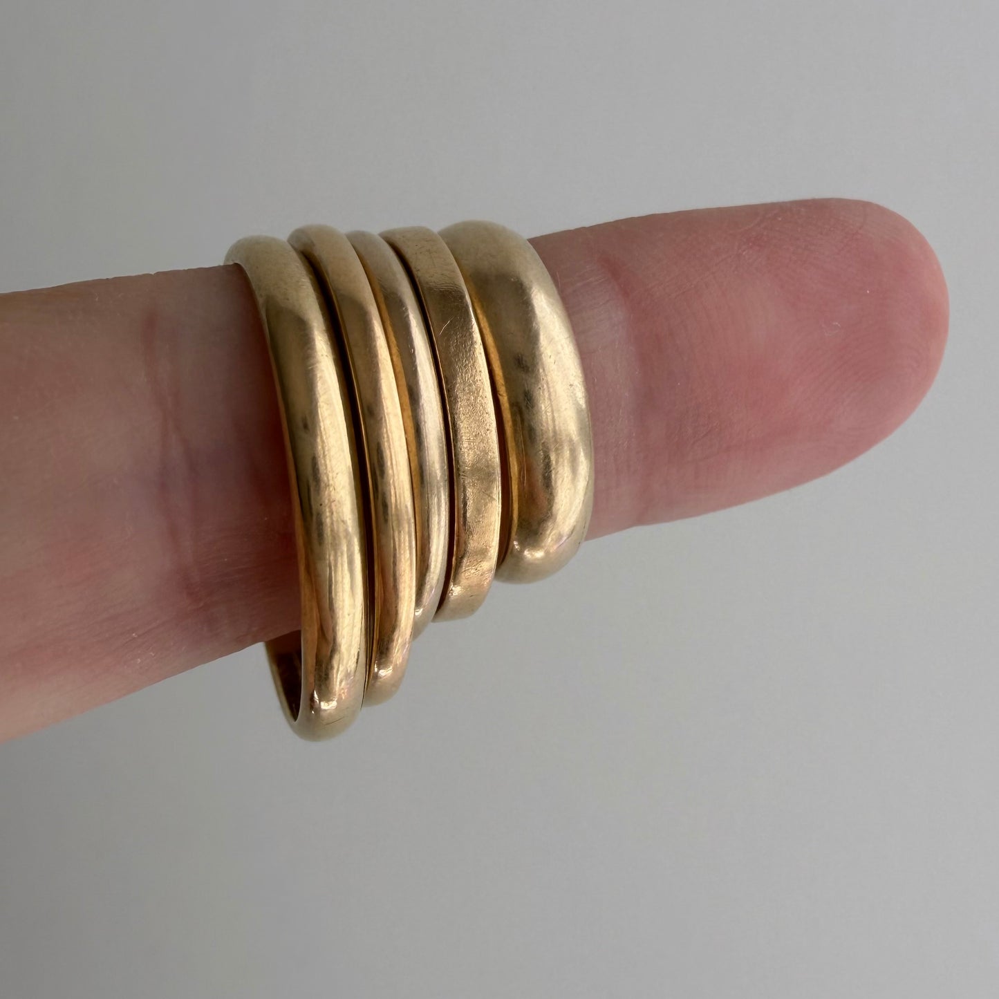 LIKE A LIVE // solid 14k yellow gold stacking bands