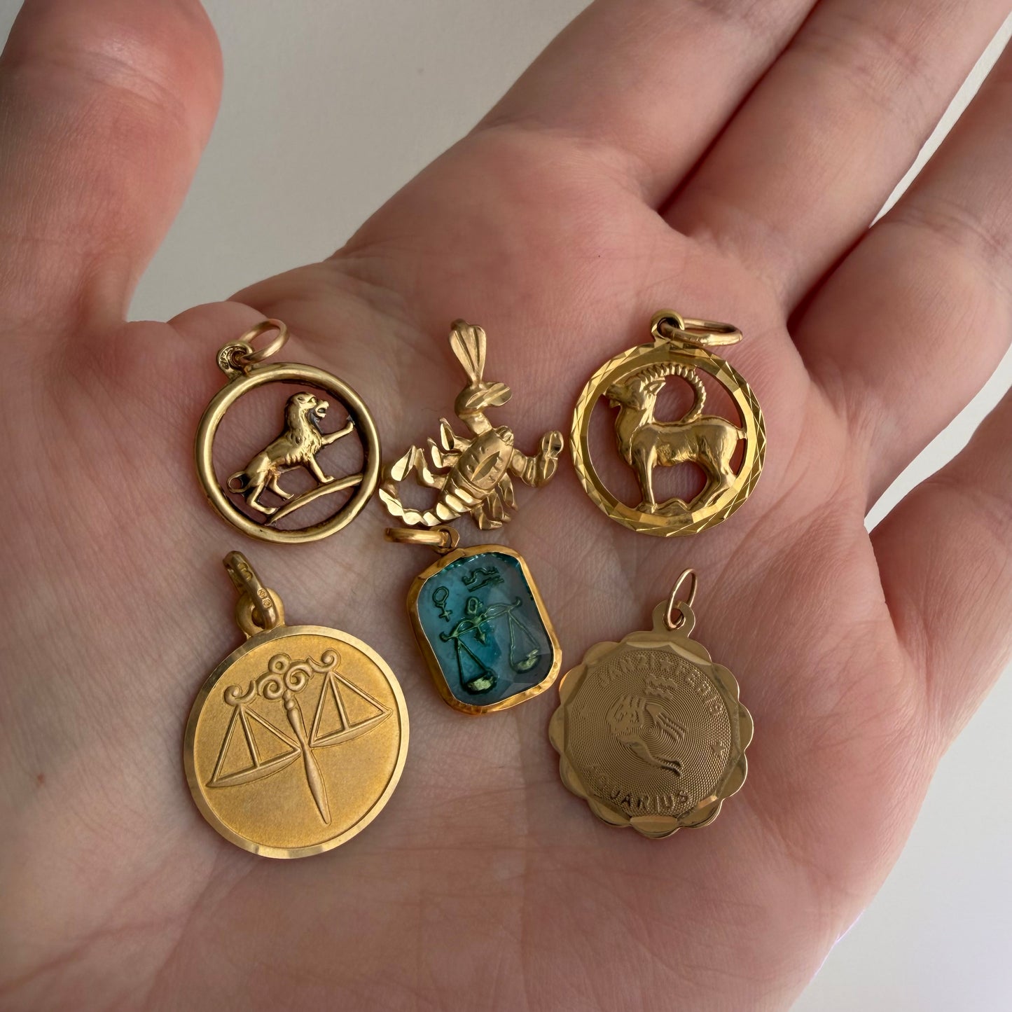 LIKE A LIVE // karat gold zodiac charms and pendants