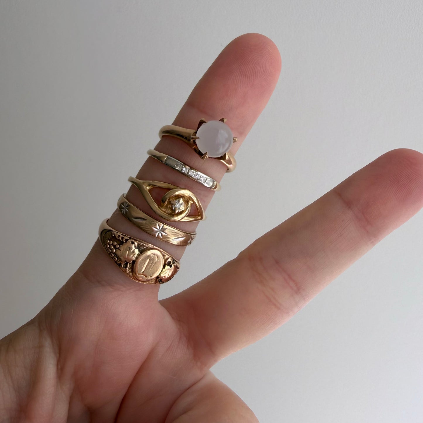 LIKE A LIVE // karat gold fairly stackable rings
