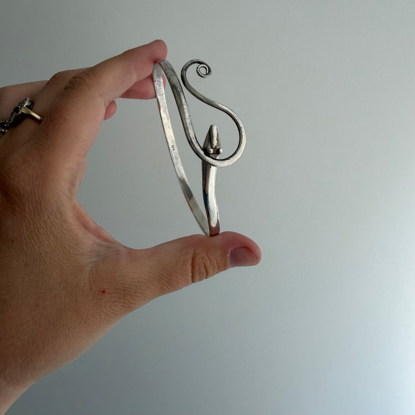 LIKE A LIVE // Alemany Flea Market find / sterling silver snake bangle cuff
