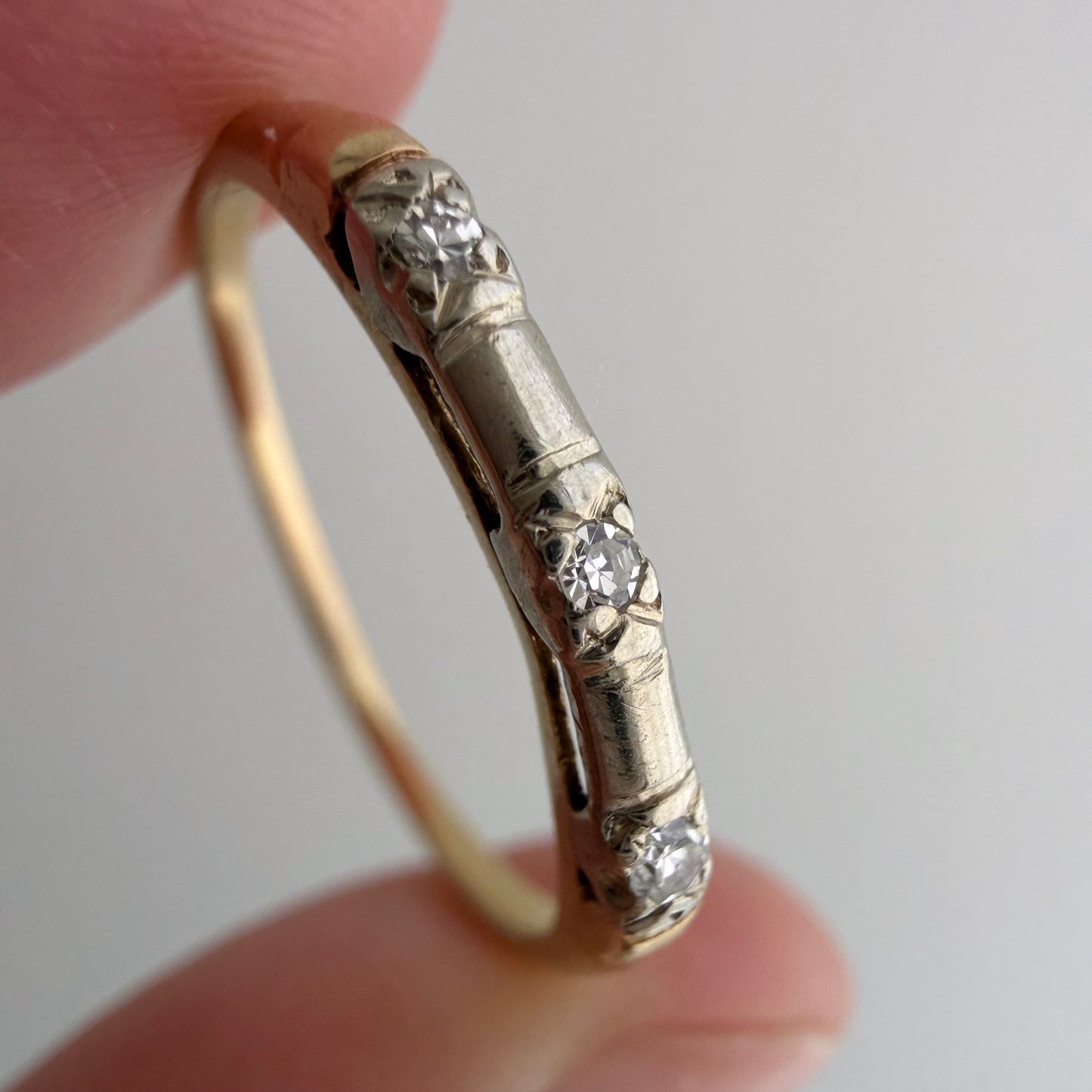 A N T I Q U E // melee magic / 14k yellow and white gold art deco trilogy diamond band / size 7.25