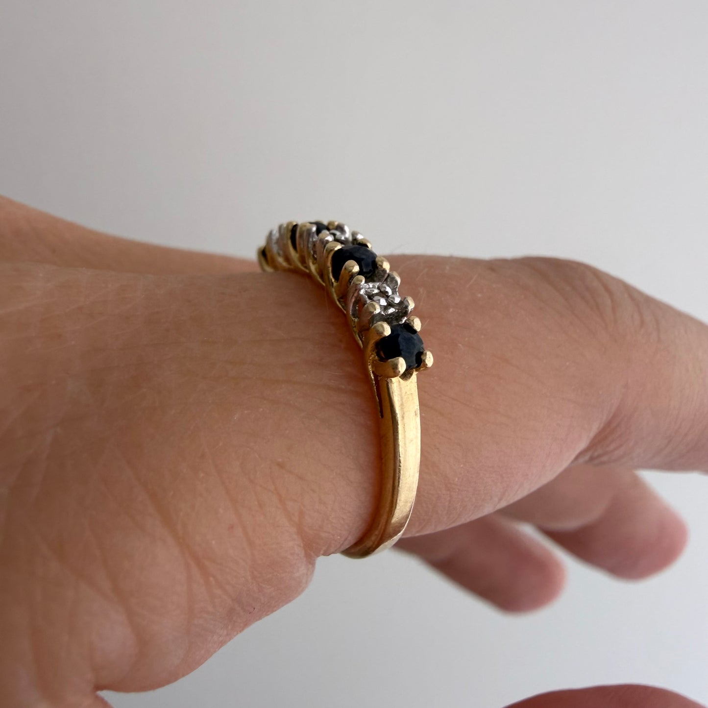 V I N T A G E // topaz hopscotch / 10k half eternity band with topaz and diamonds / size 6.75