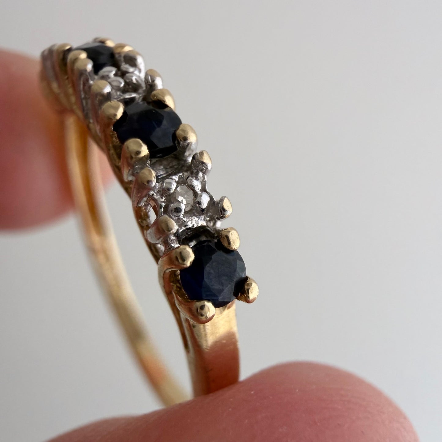 V I N T A G E // topaz hopscotch / 10k half eternity band with topaz and diamonds / size 6.75