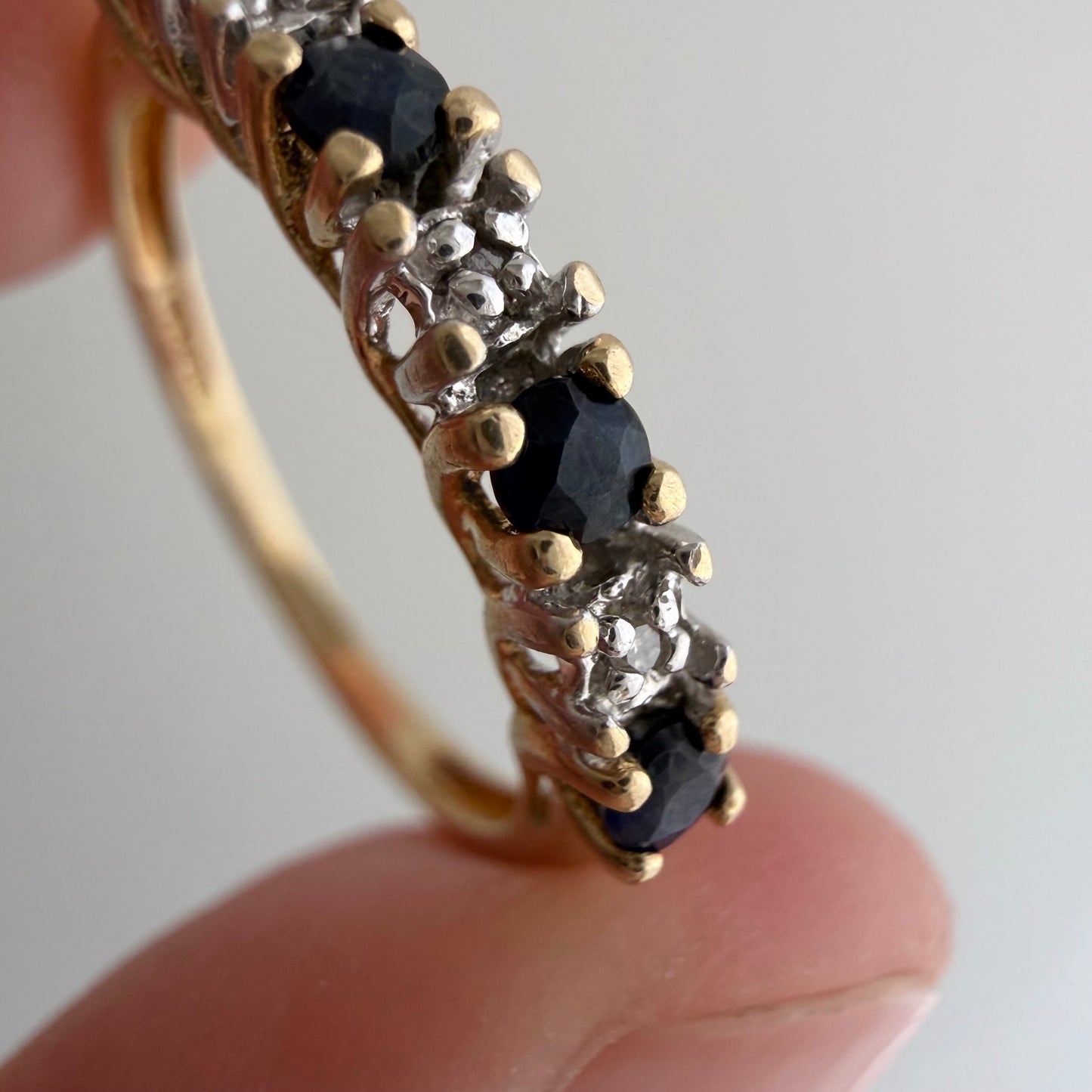 V I N T A G E // topaz hopscotch / 10k half eternity band with topaz and diamonds / size 6.75